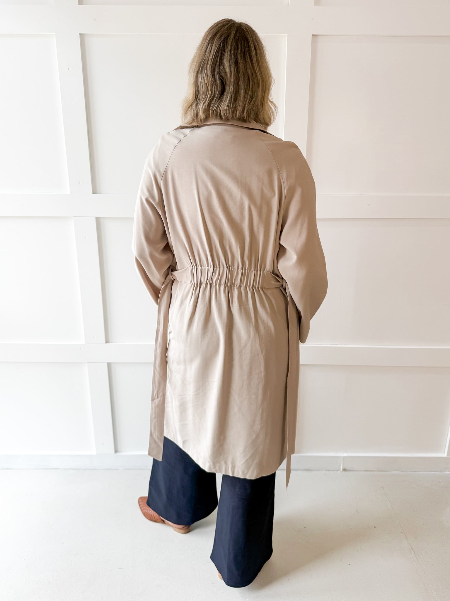 15604 Trench Coat