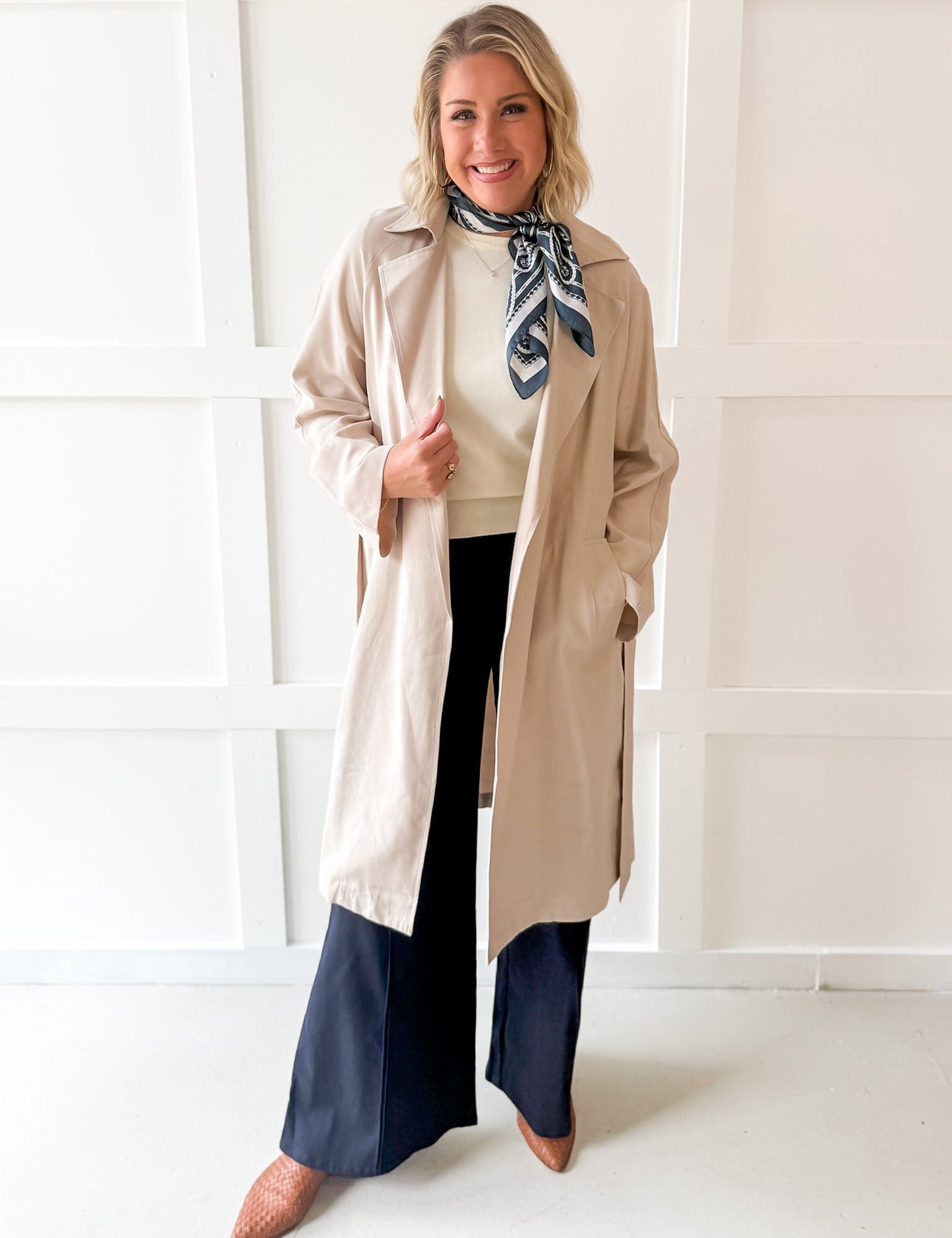 15604 Trench Coat