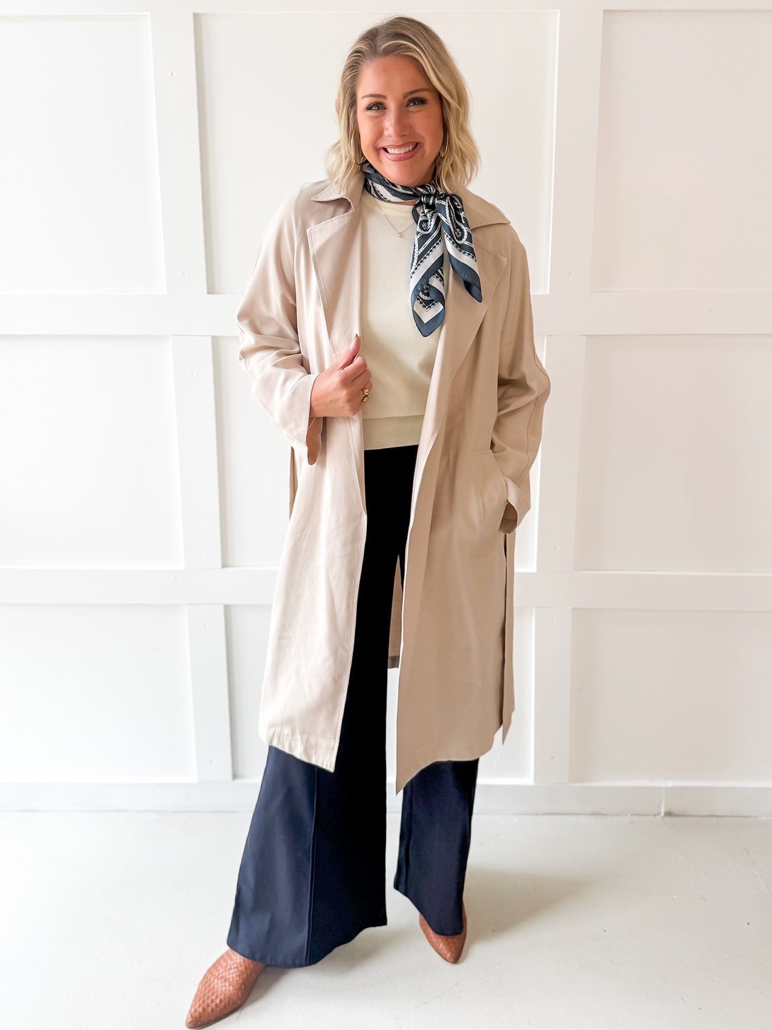 15604 Trench Coat