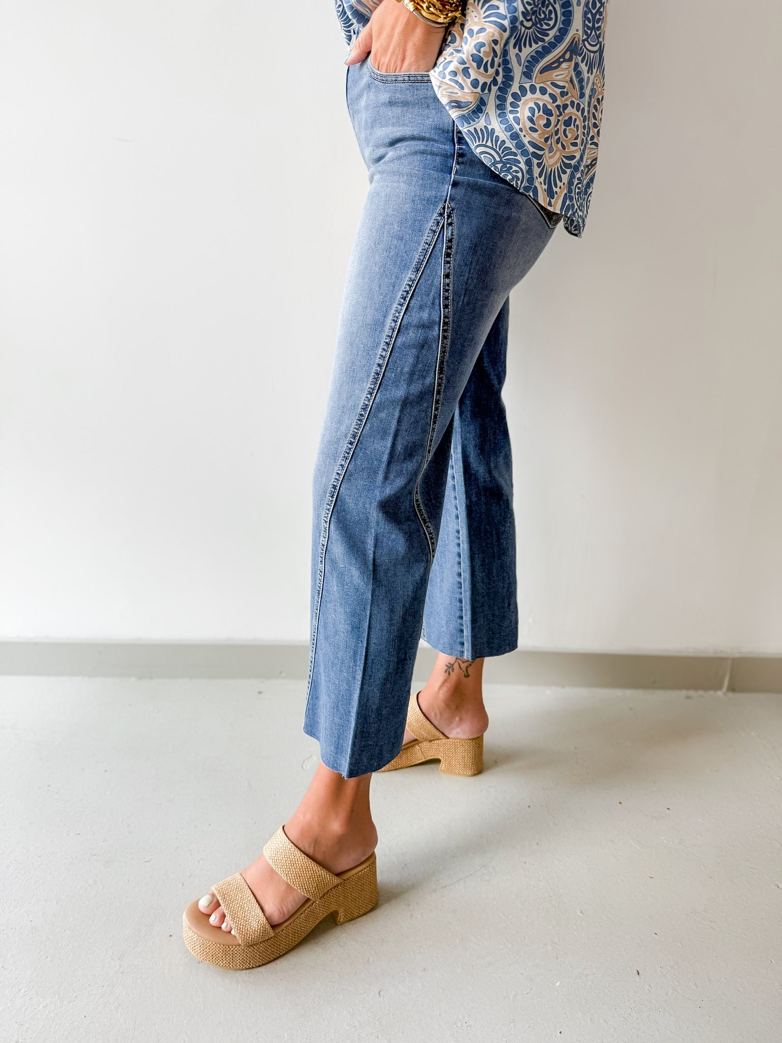 28" Straight Leg with Seam Details Jean