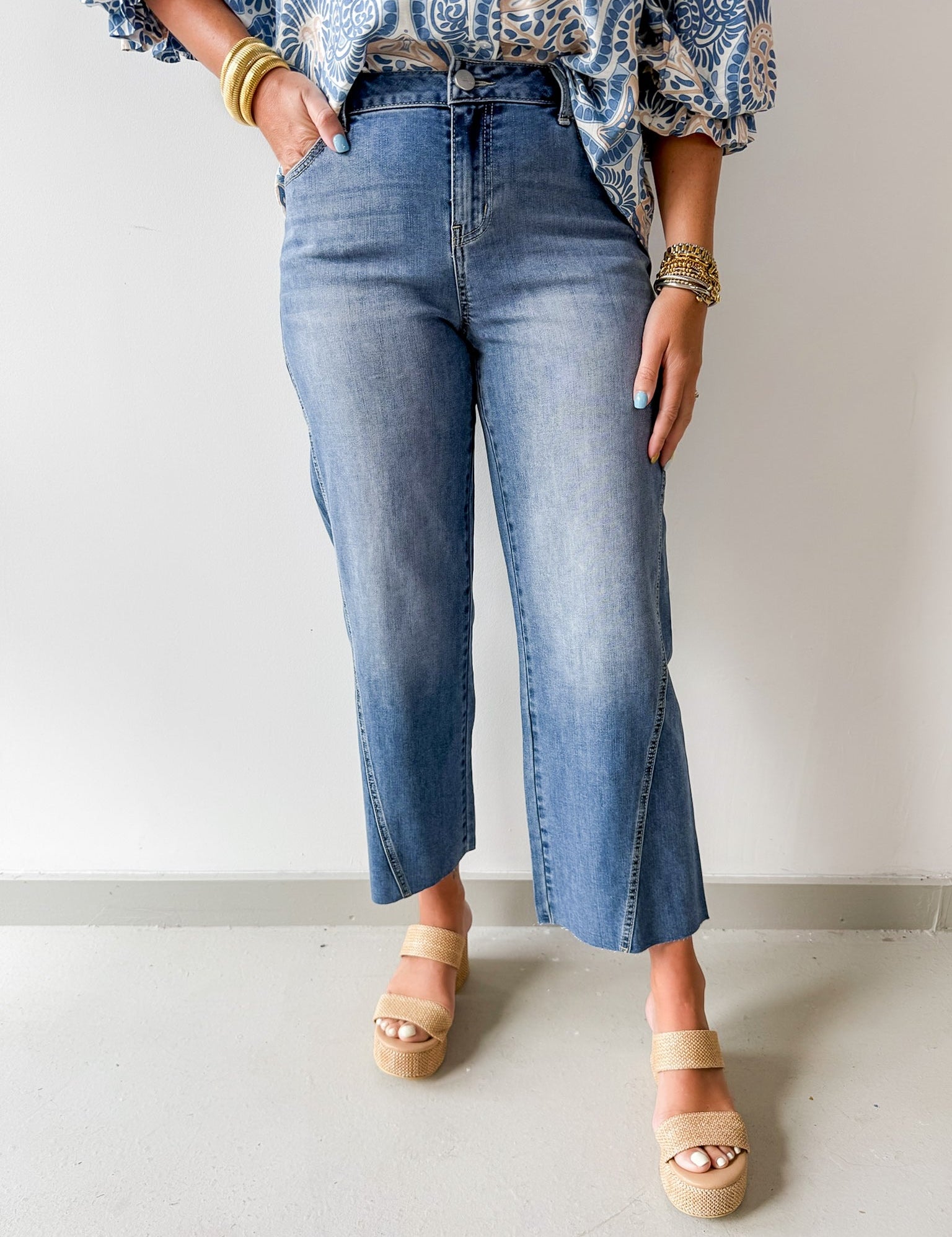 28" Straight Leg with Seam Details Jean