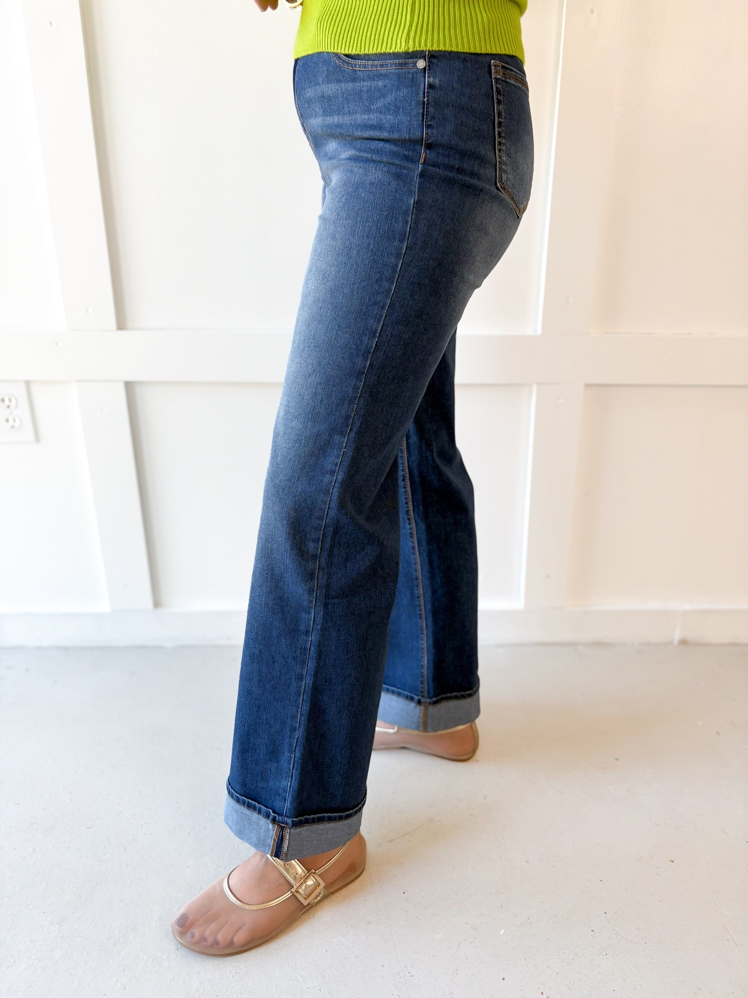 32" Slim Wide Leg With Cuff Jean