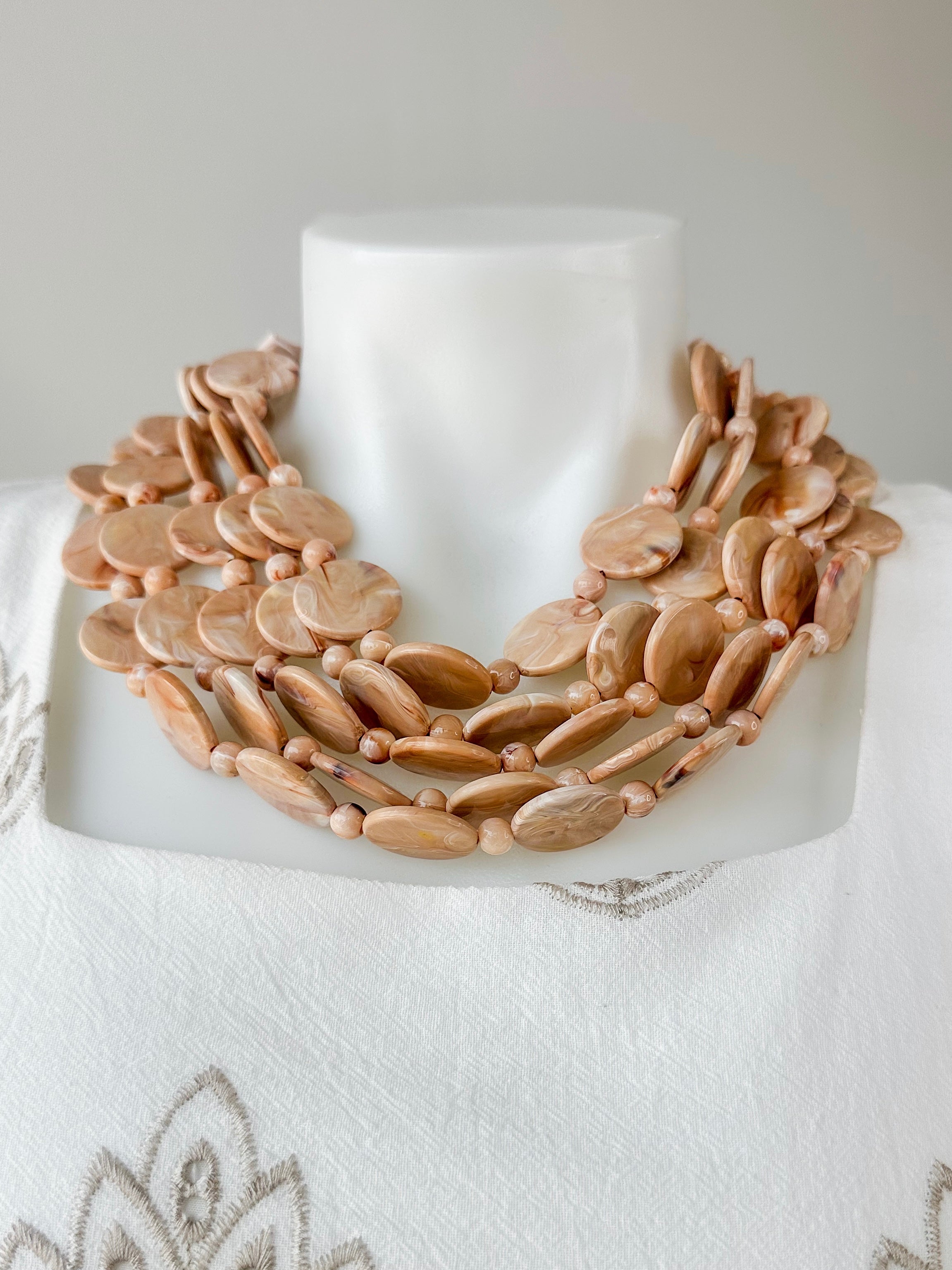 5 Row Marble Disc Necklace Beige