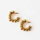 Linked Ball Square Hoops