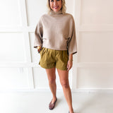 Waist Band Pleated Shorts -Olive