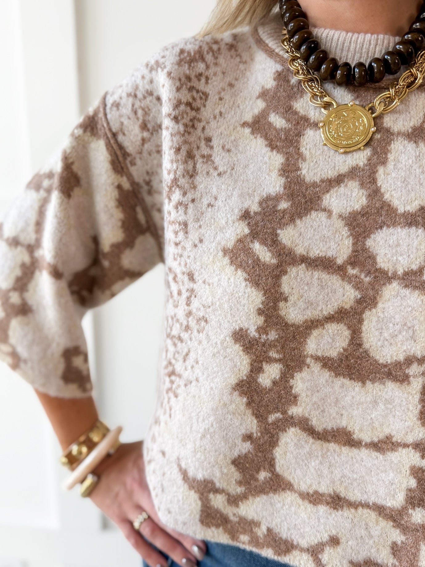 Abstract Print Knit Top- Oatmeal