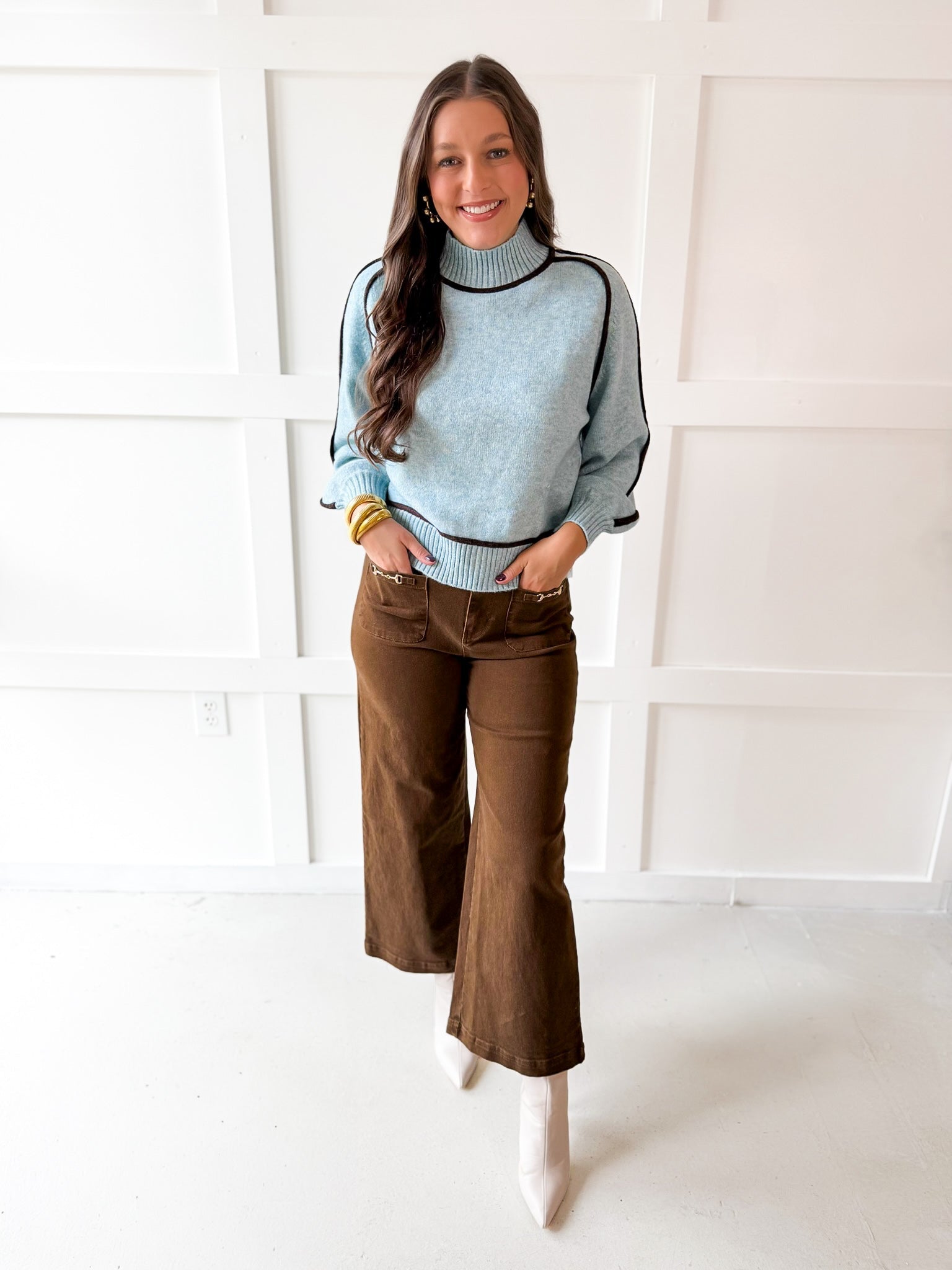 Accent Knit top - Light Blue