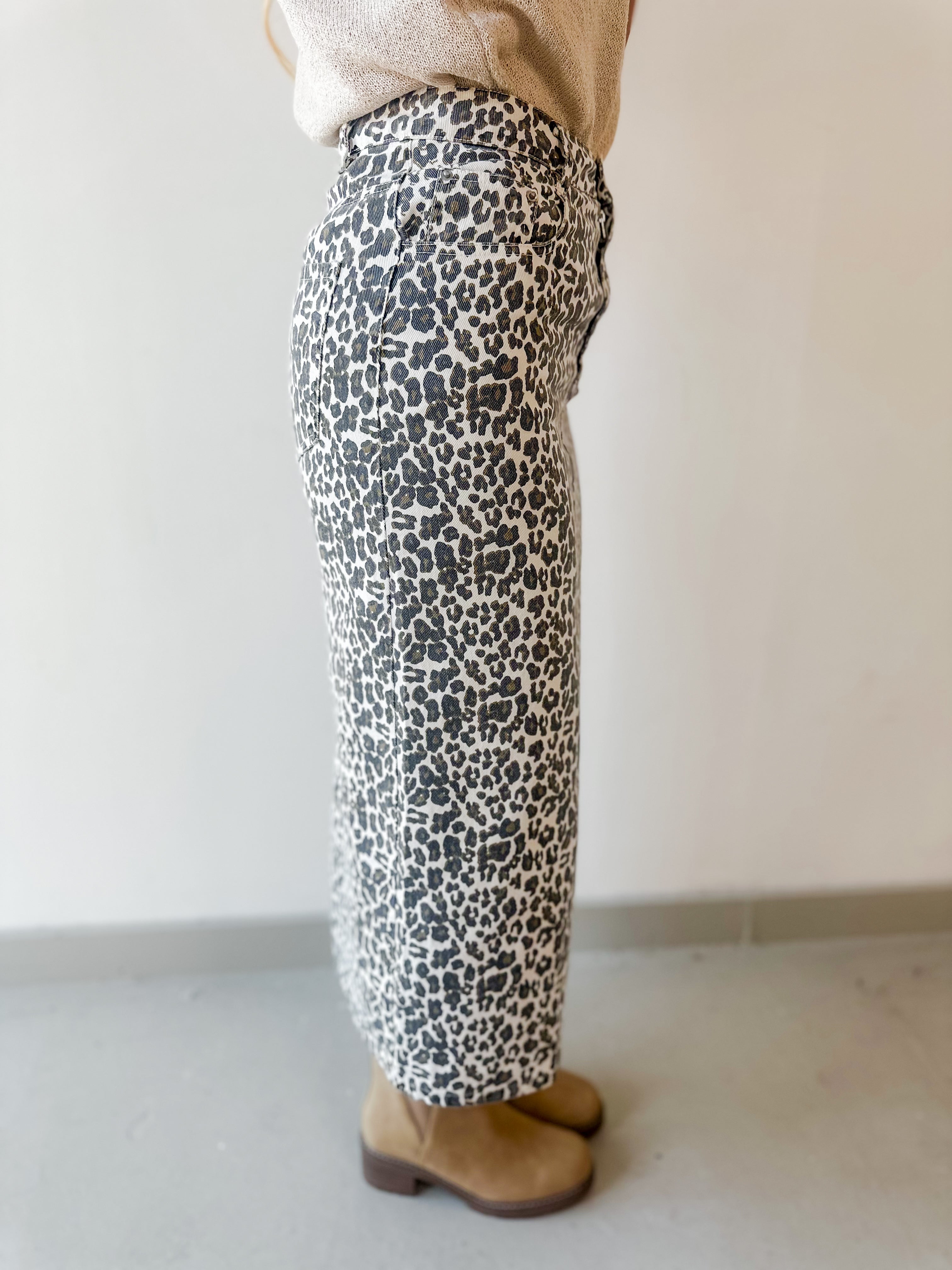 Animal Print Slit Skirt
