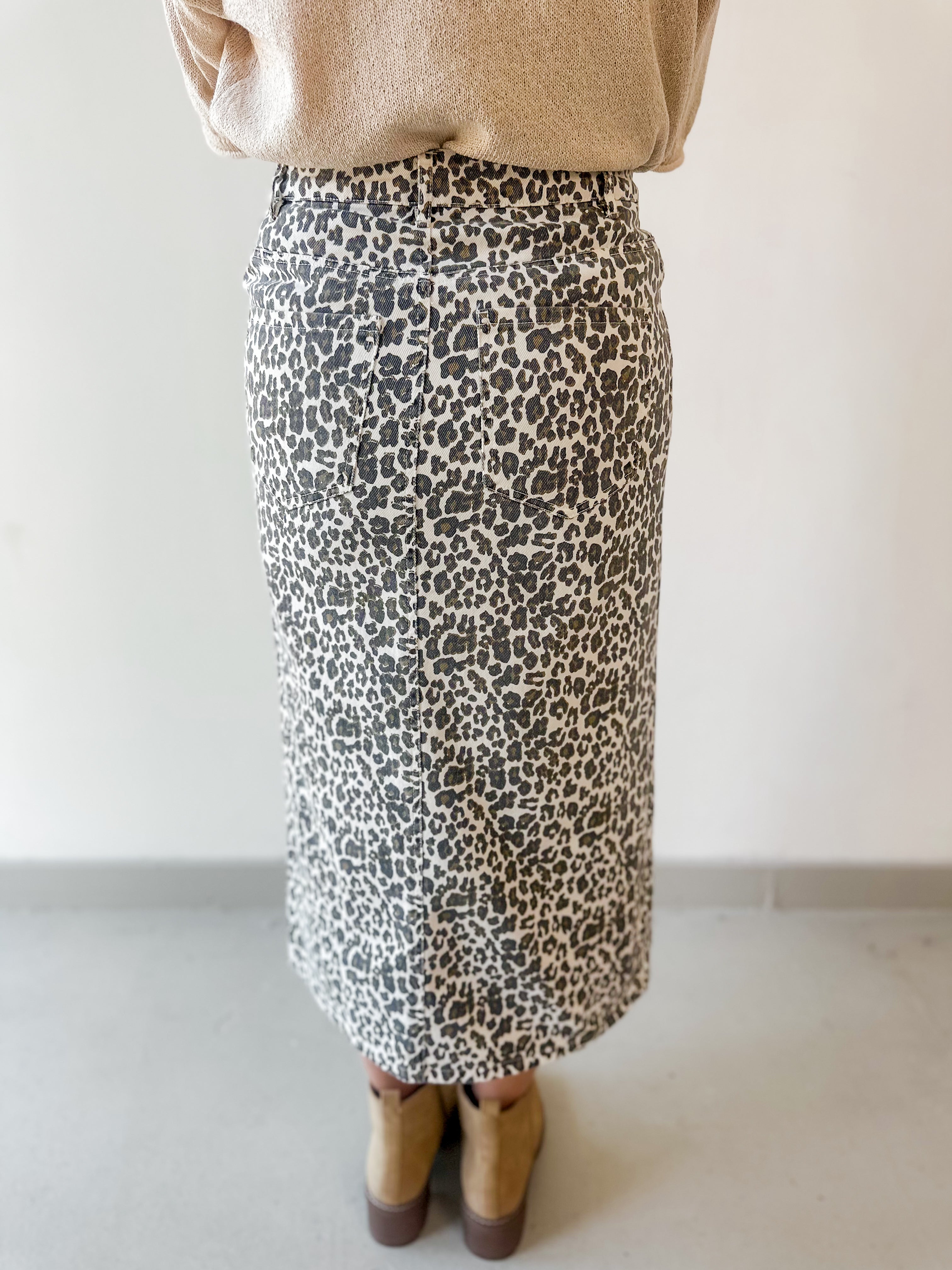 Animal Print Slit Skirt
