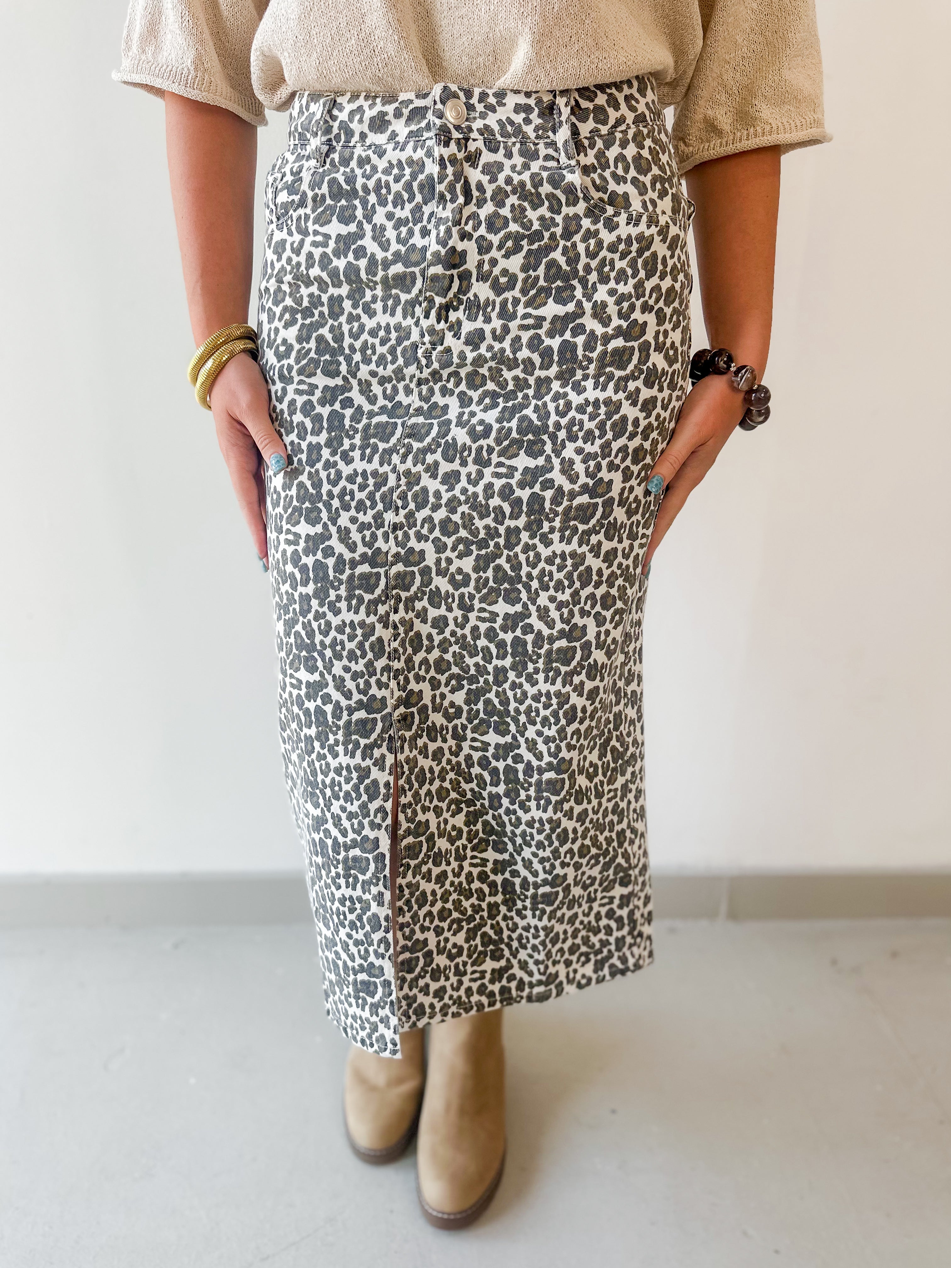 Animal Print Slit Skirt