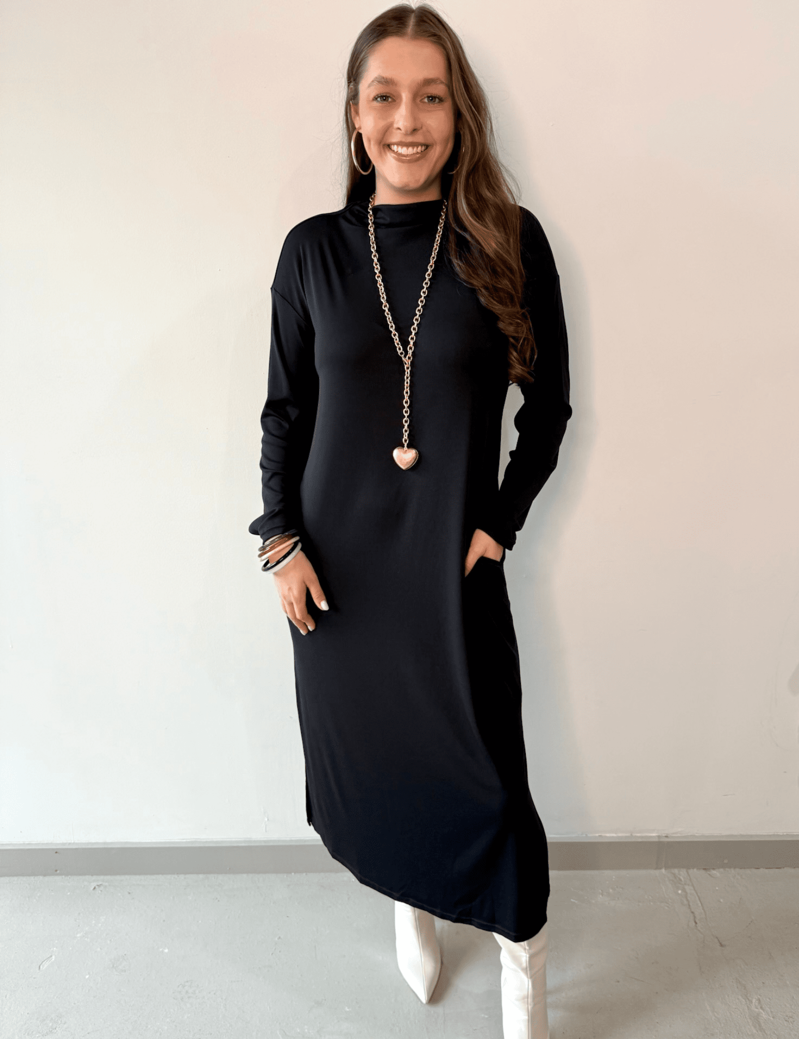 Anise Black Midi Dress