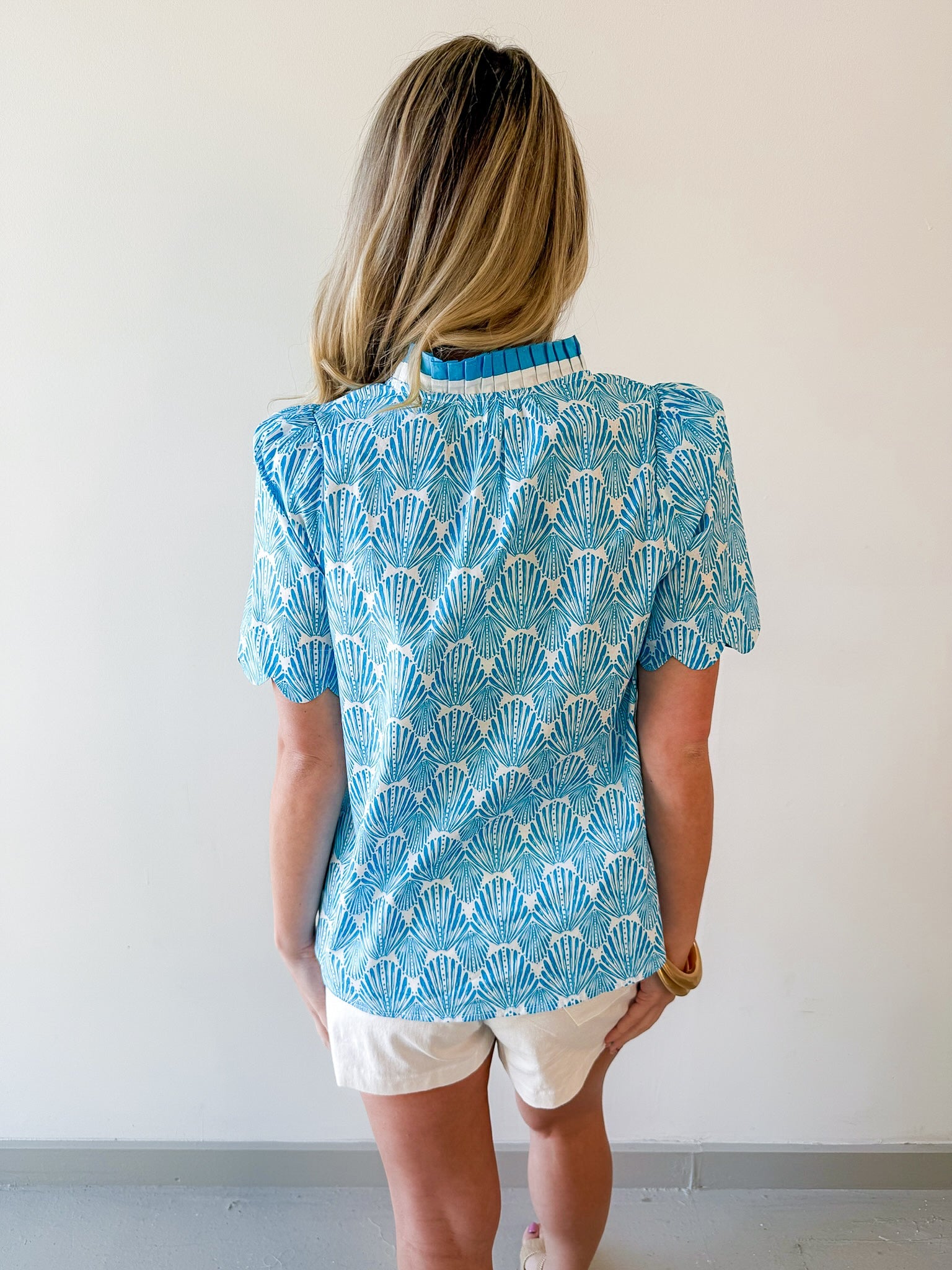 Annie Contrast Detailed Top