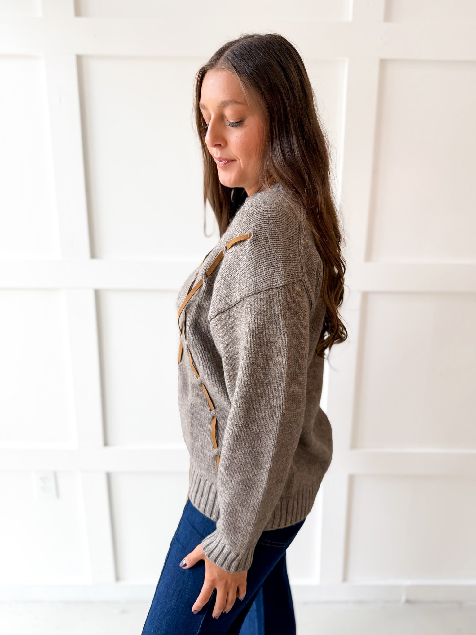 Argyle Design Knit Top- Grey Brown