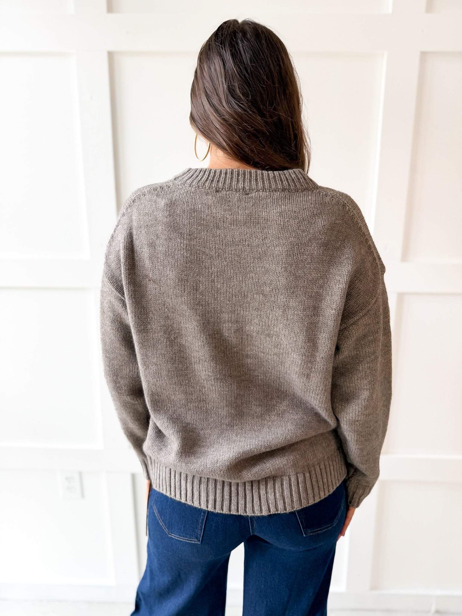 Argyle Design Knit Top- Grey Brown