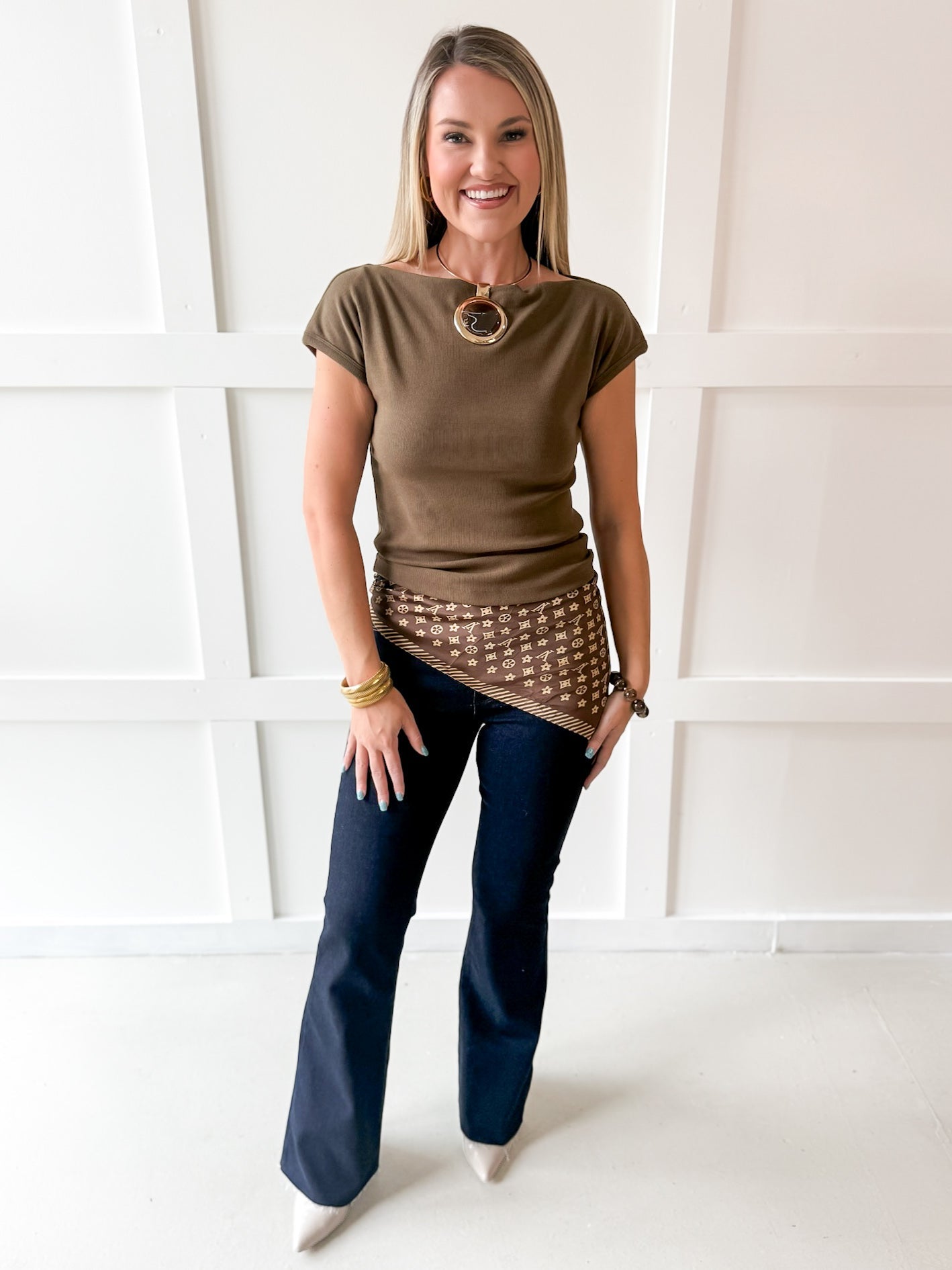 Boat Neck Short Sleeve Top -Mocha