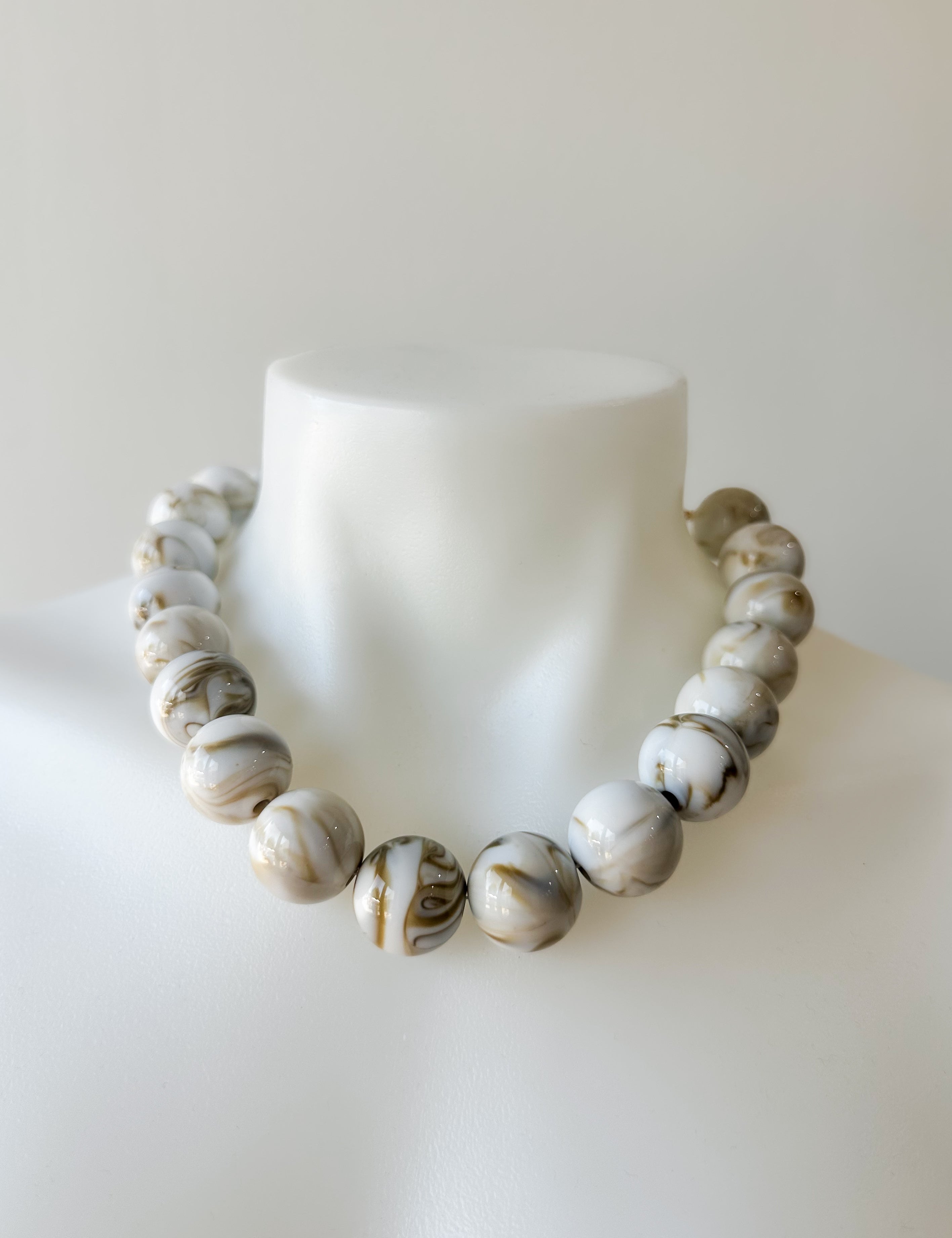 Bohemian Round Beaded Necklace- White