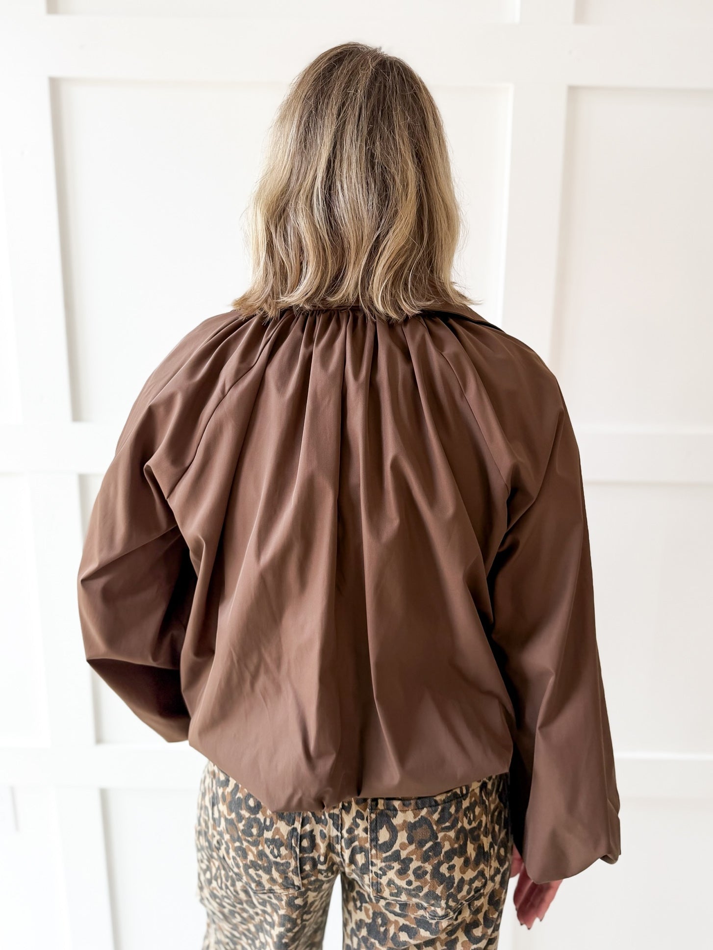 Bomber Jacket with Puff Sleeves - Brown