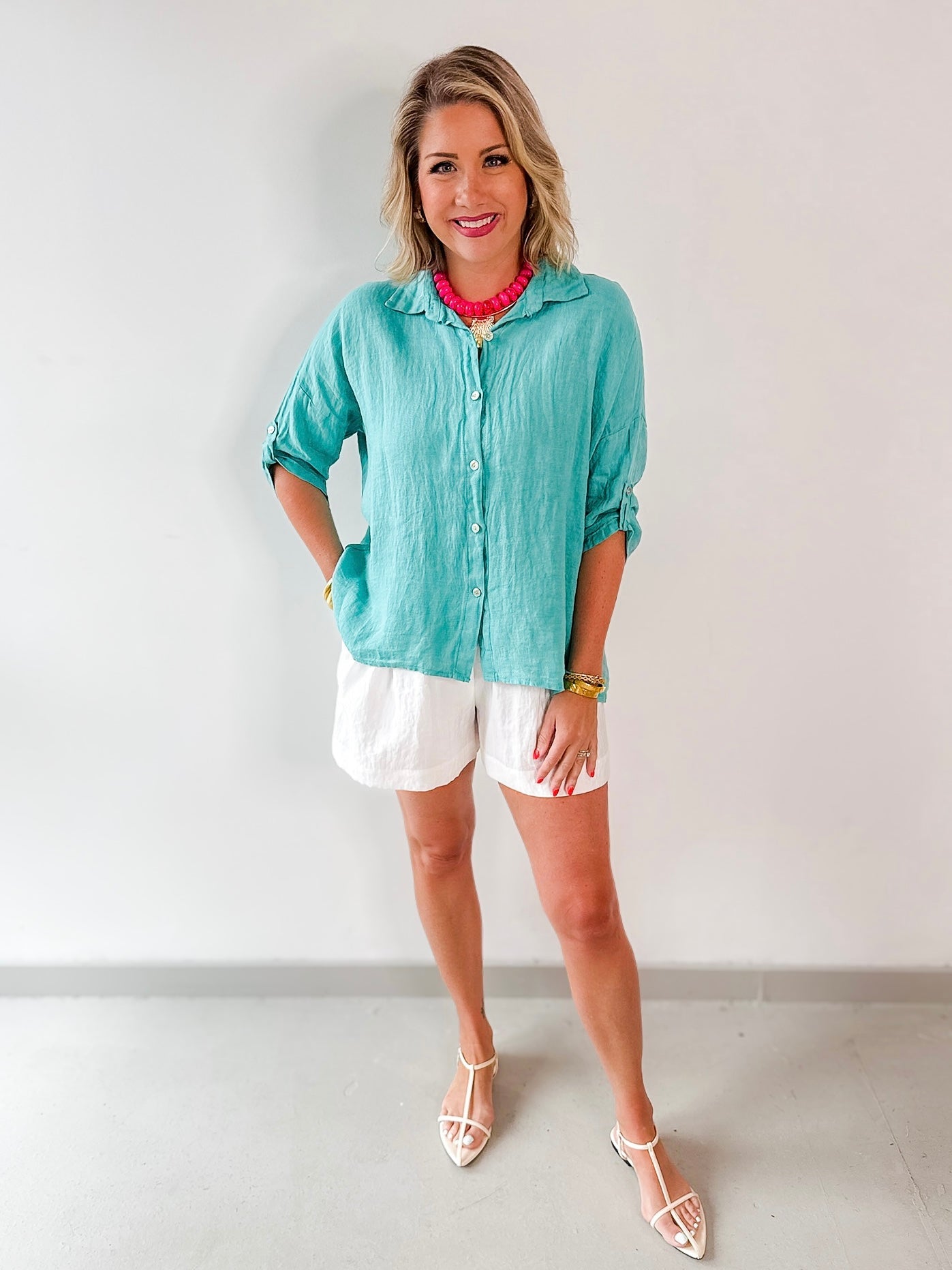 Button down Linen Top- Capri