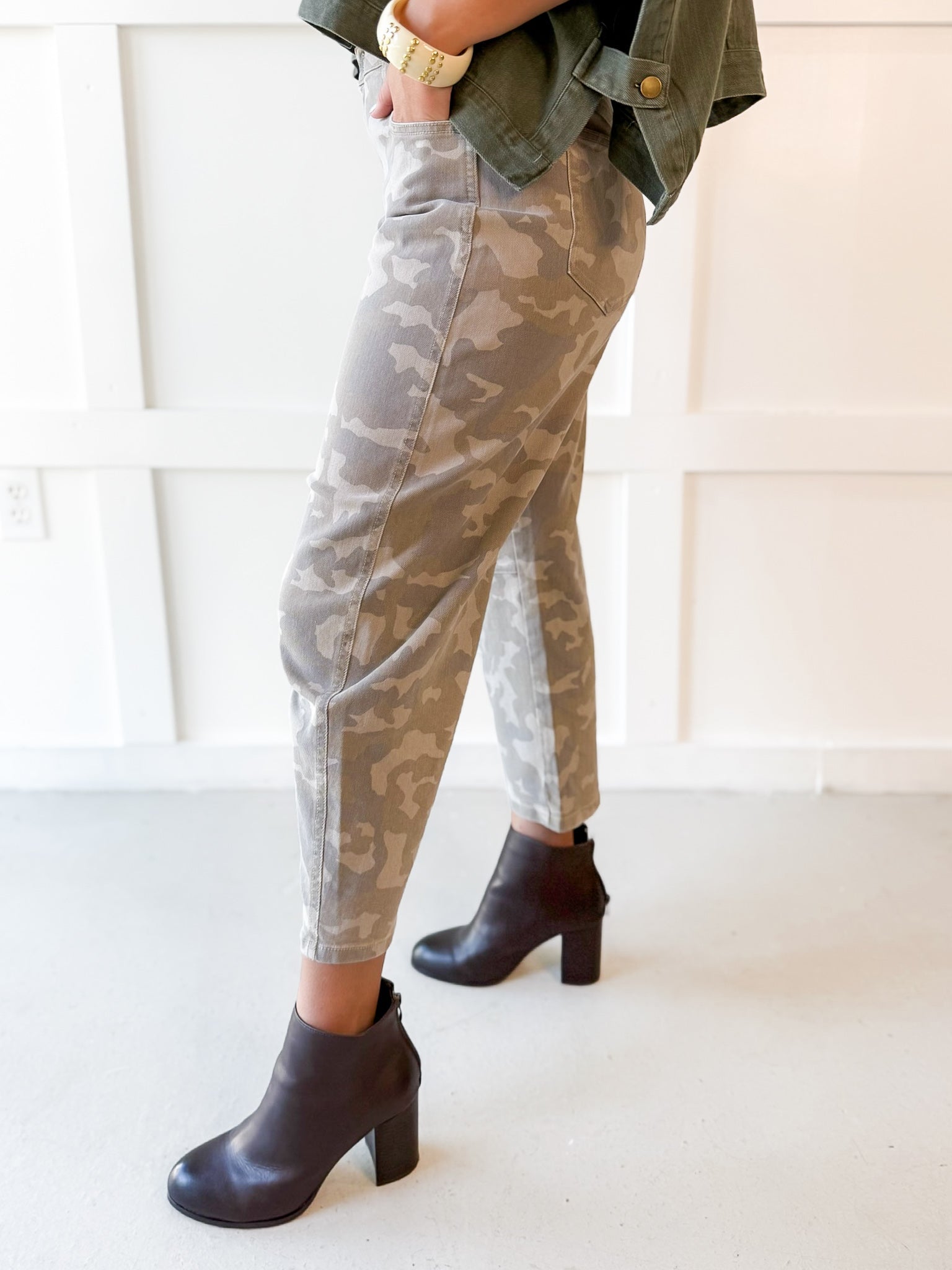 Camo Cropped Barrel Jean - Tan