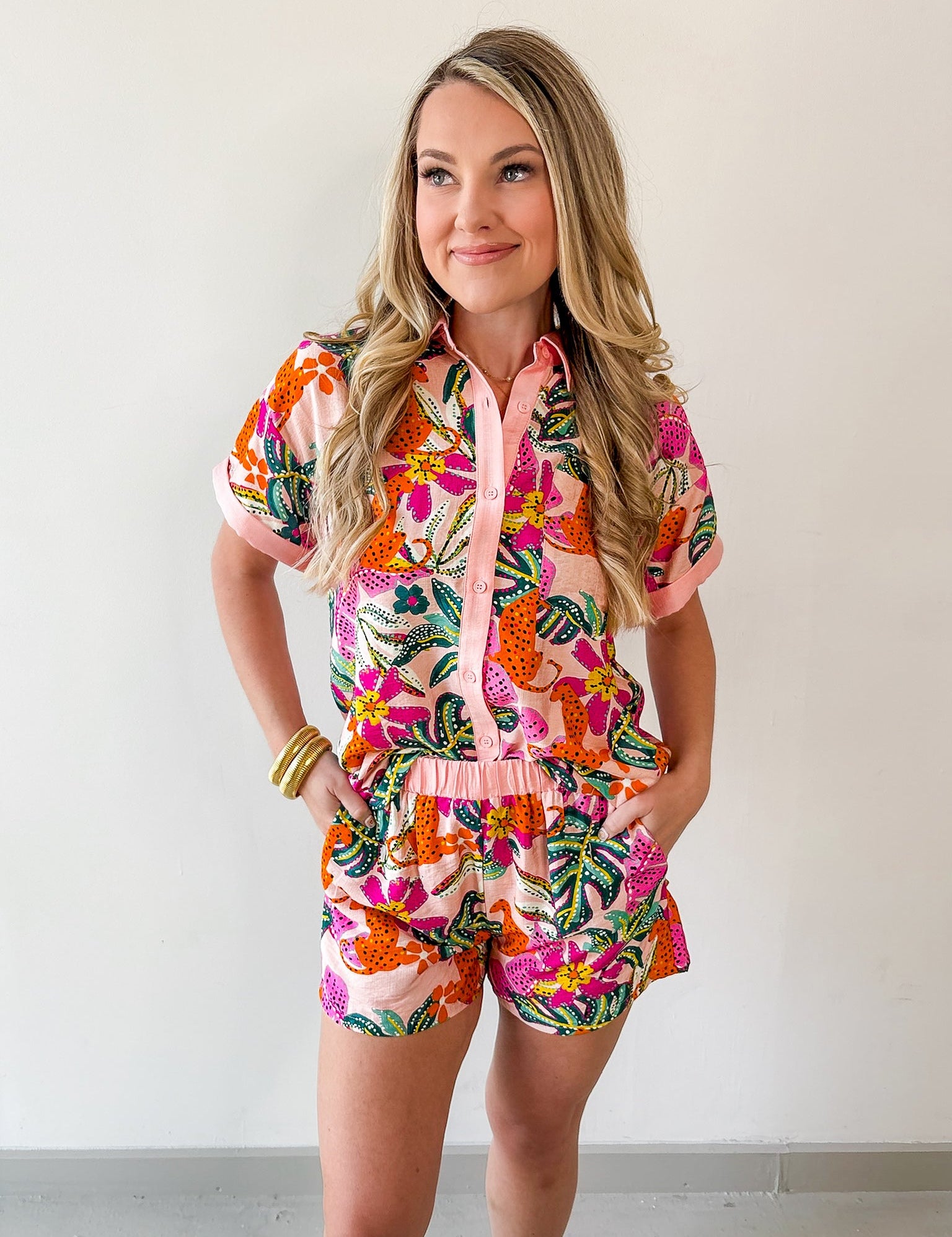 Collared Contrast Top & Short Set