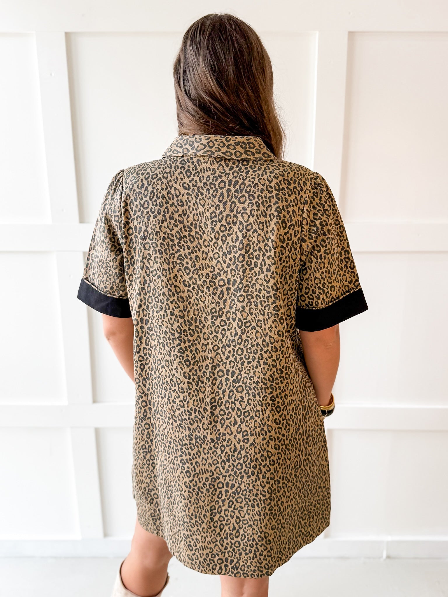 Color Contrast Accent Leopard Dress- Taupe