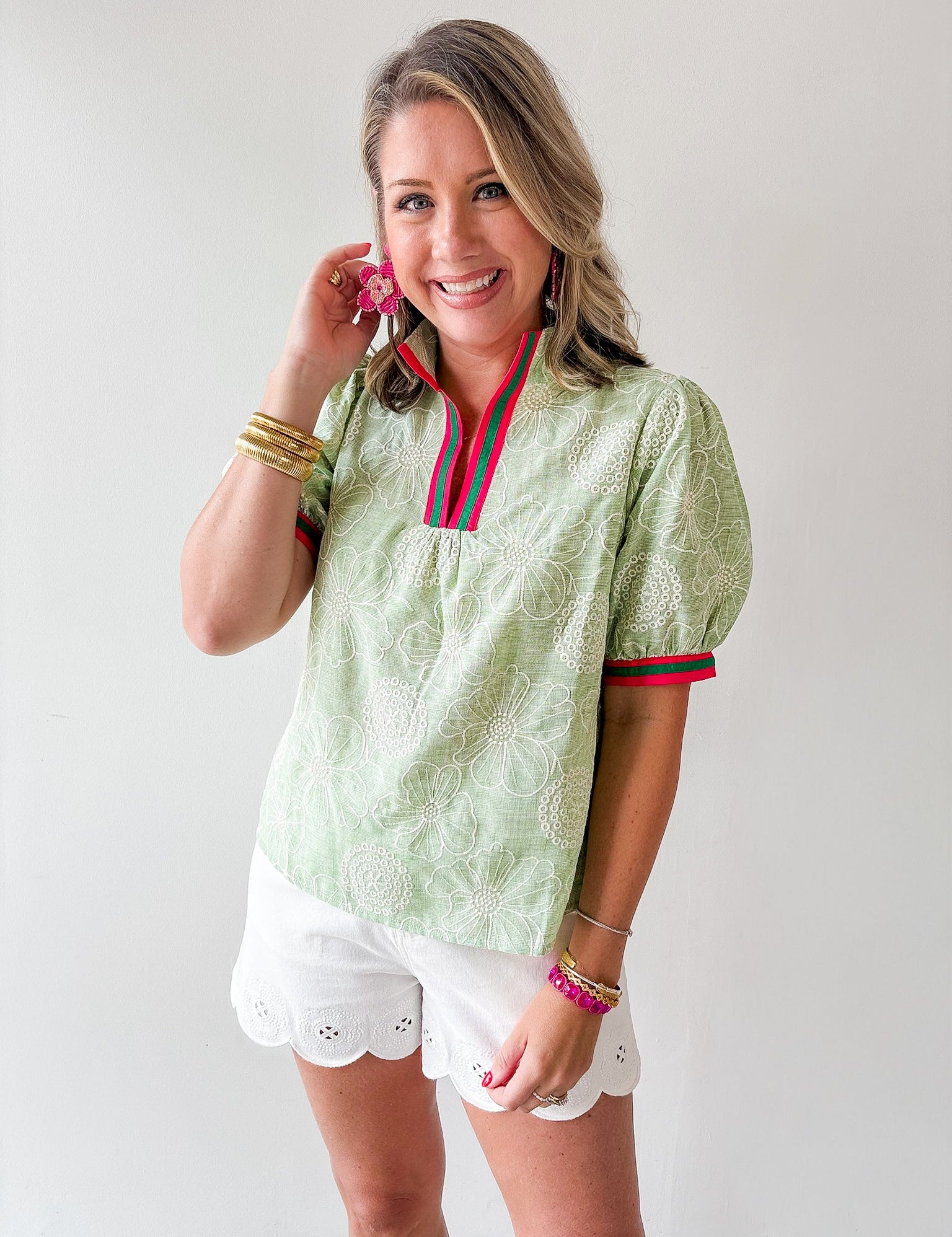 Color Contrast Banded Floral Top