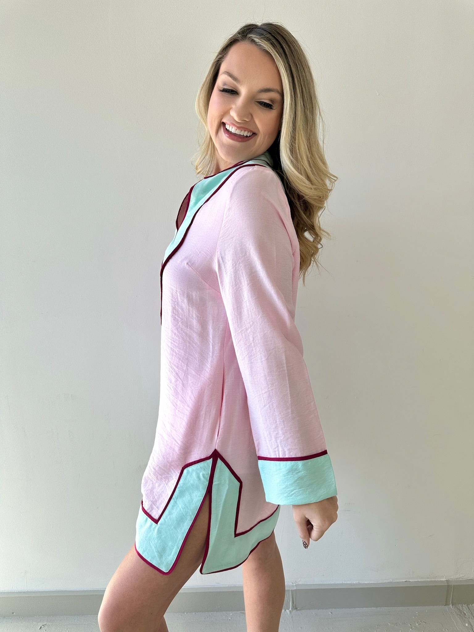 Colorblock V - neck Dress