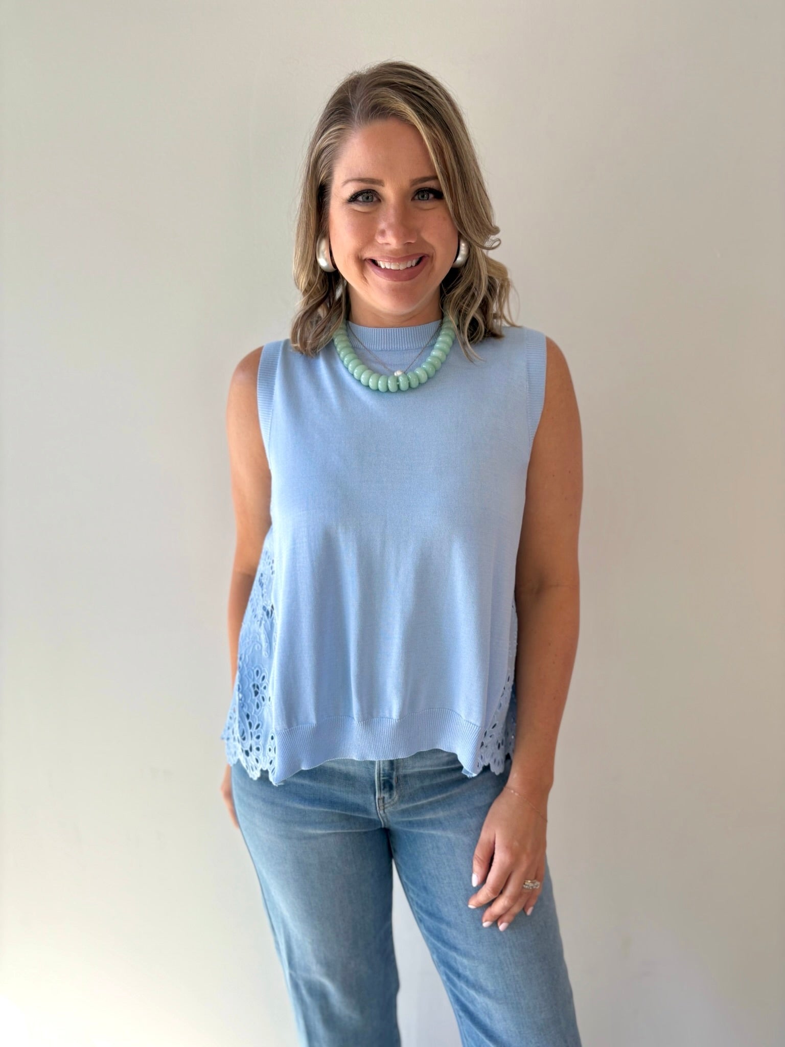 Contrast Pleated Eyelet Back Top