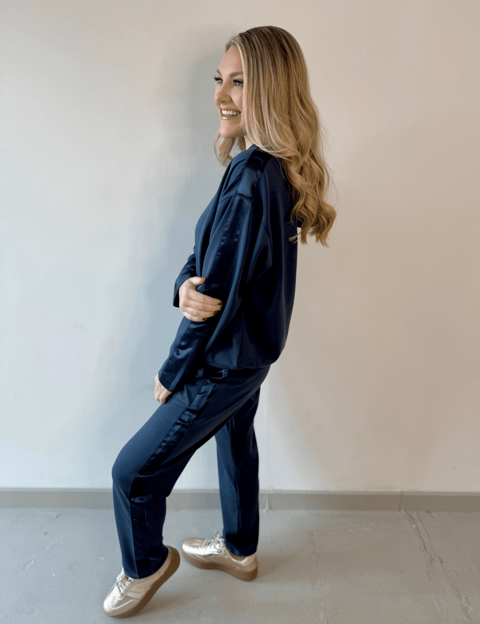 Contrast Satin Top & Pant Set - Navy