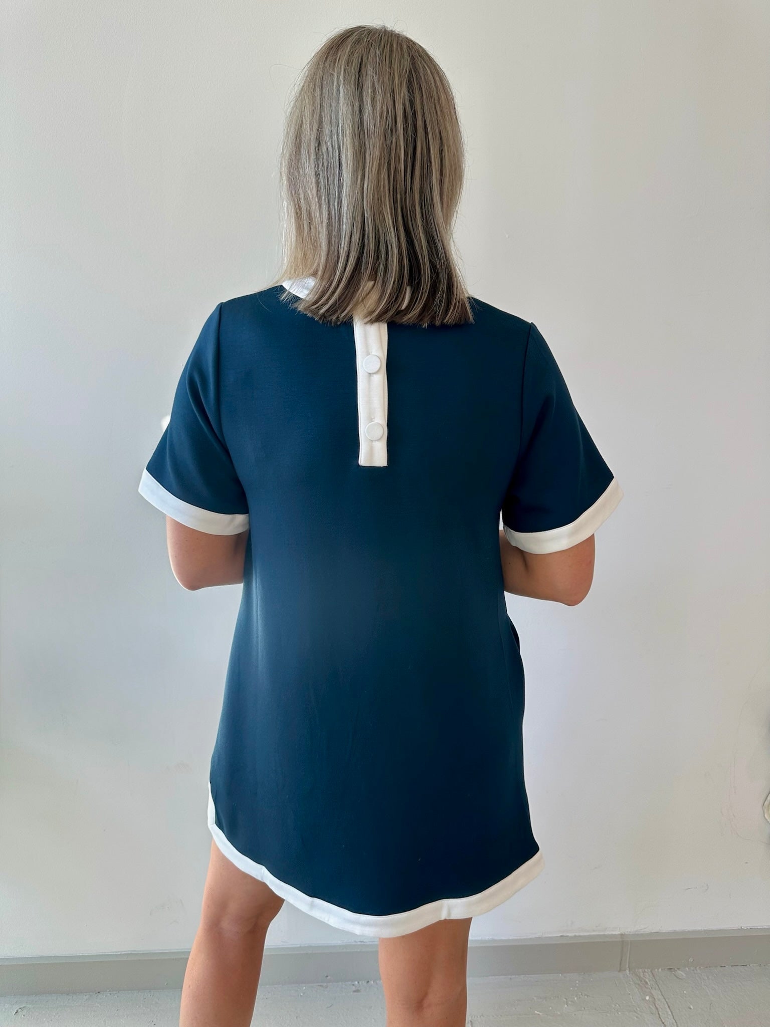 Contrast Trim Round Neck Dress - Navy