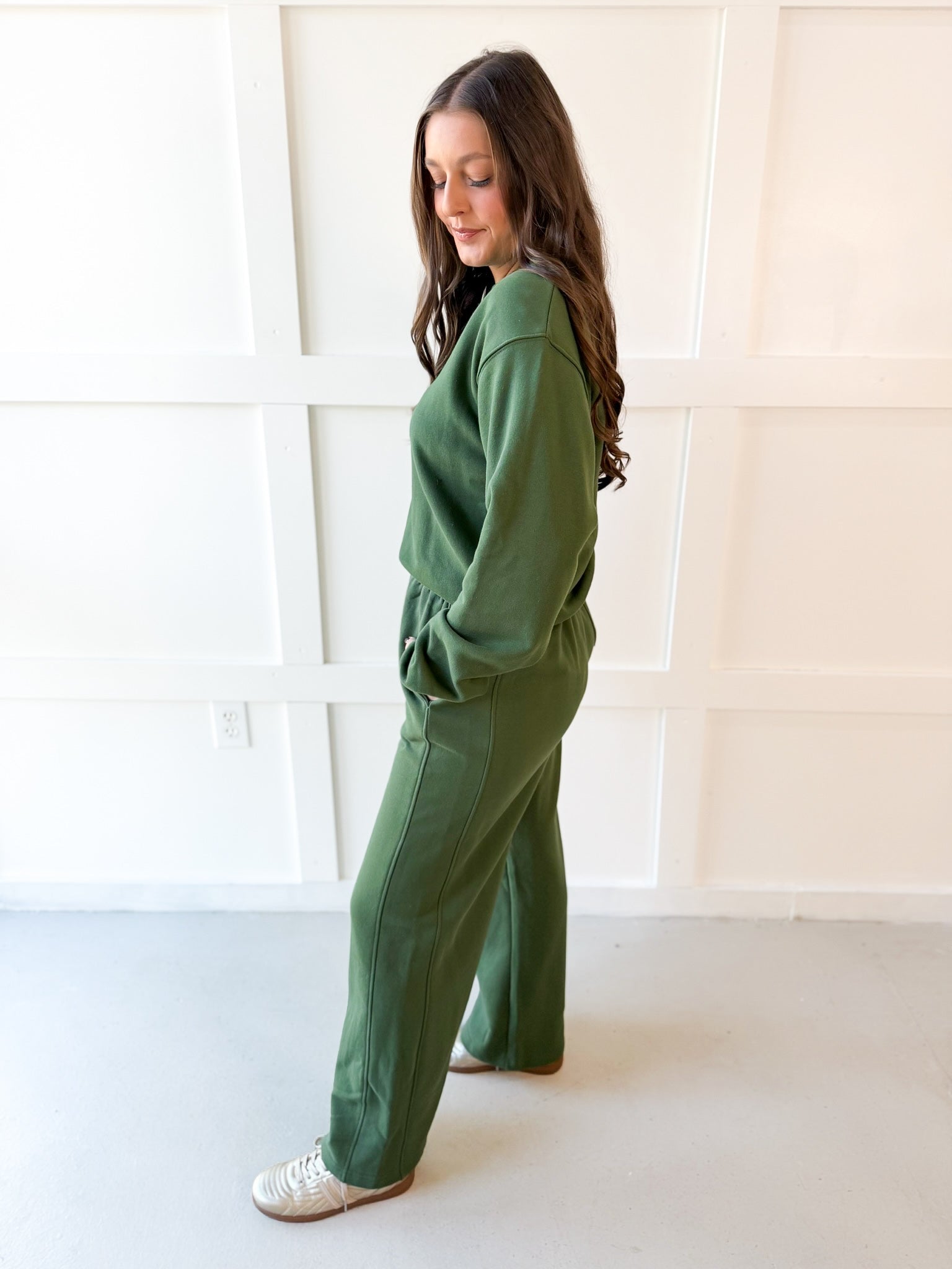Crew & Straight Pant Set - Green