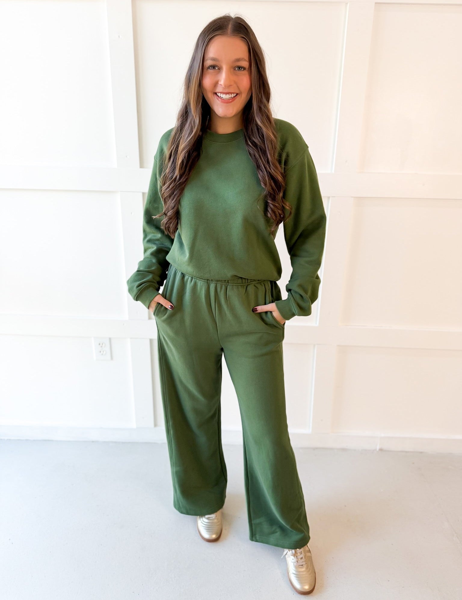 Crew & Straight Pant Set - Green