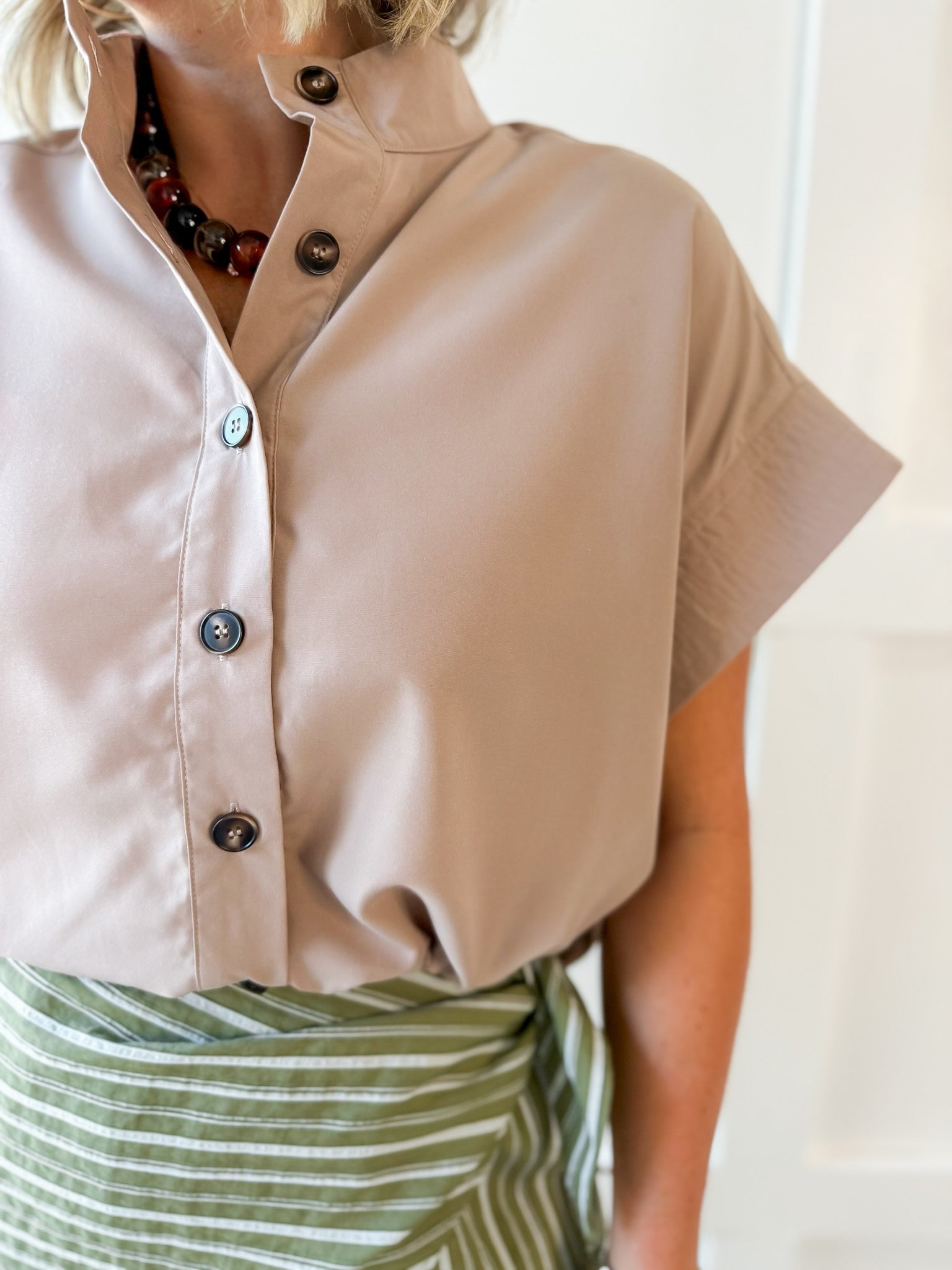 Cropped Elastic Bubble Hem Top - Taupe