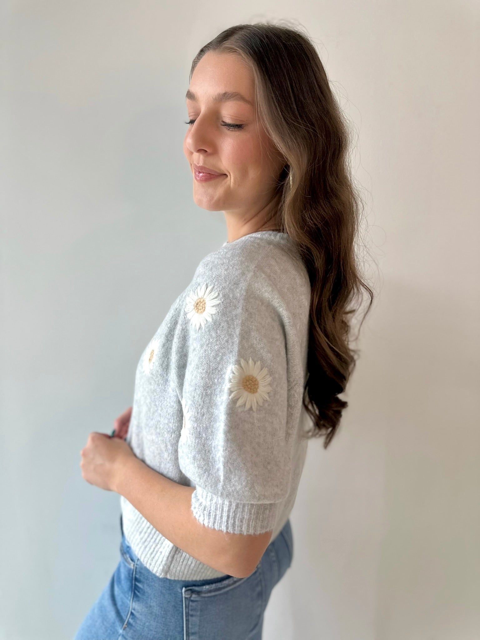 Daisy Round Neck Floral Sweater