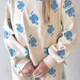 Emboidered Sweater & Short Set - White