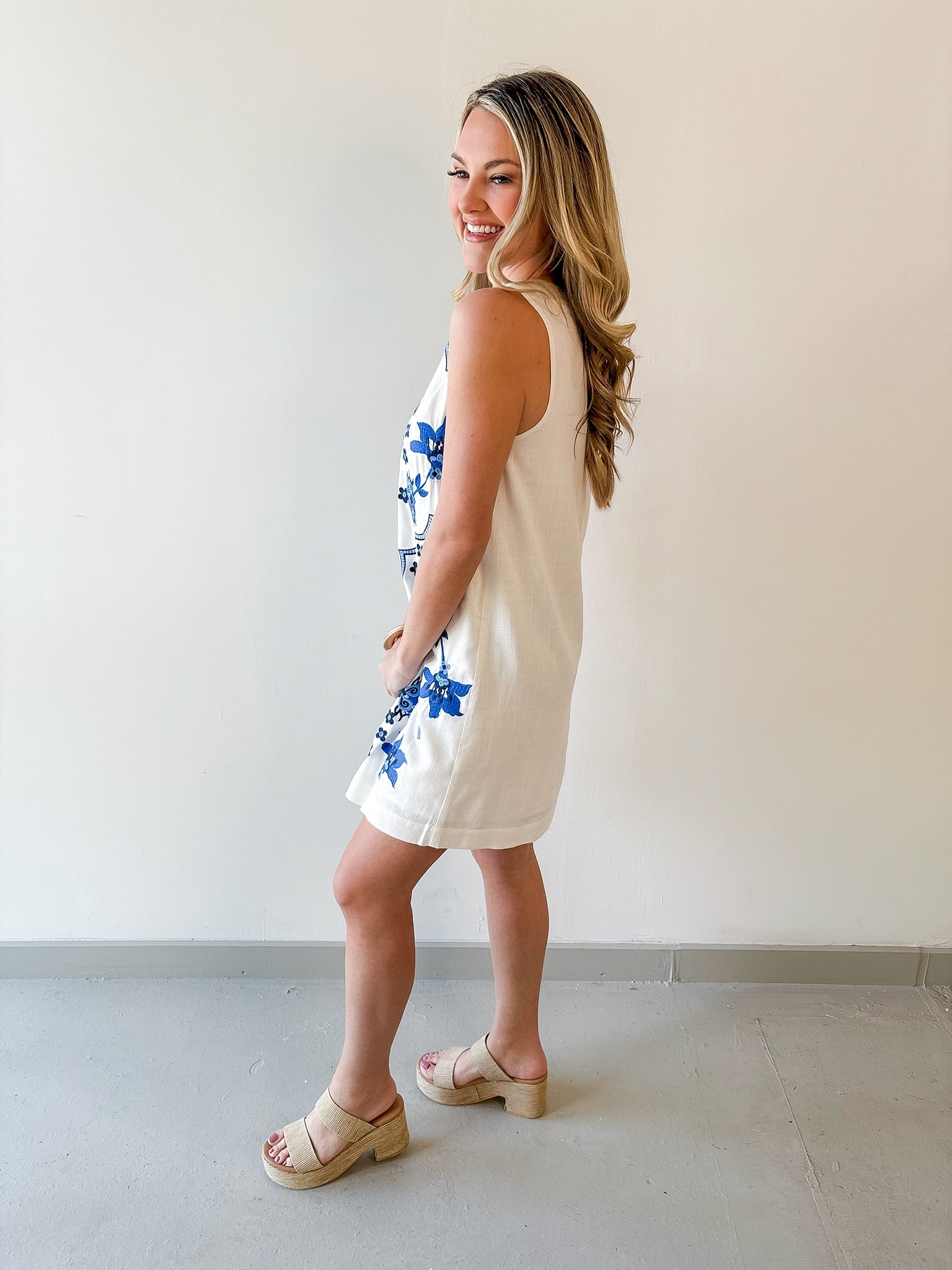 Embroidered Detailed Dress - Cream