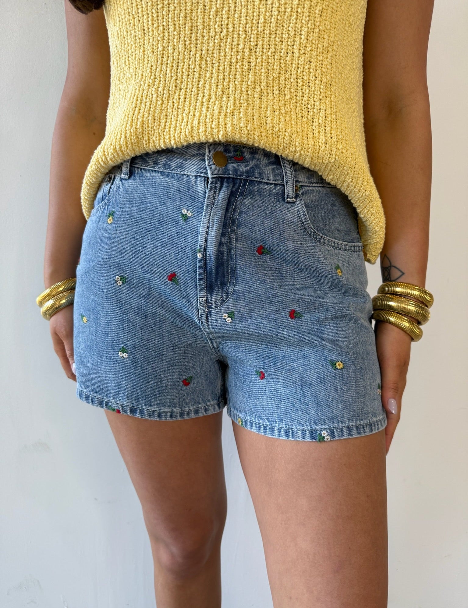 Embroidery Denim Shorts