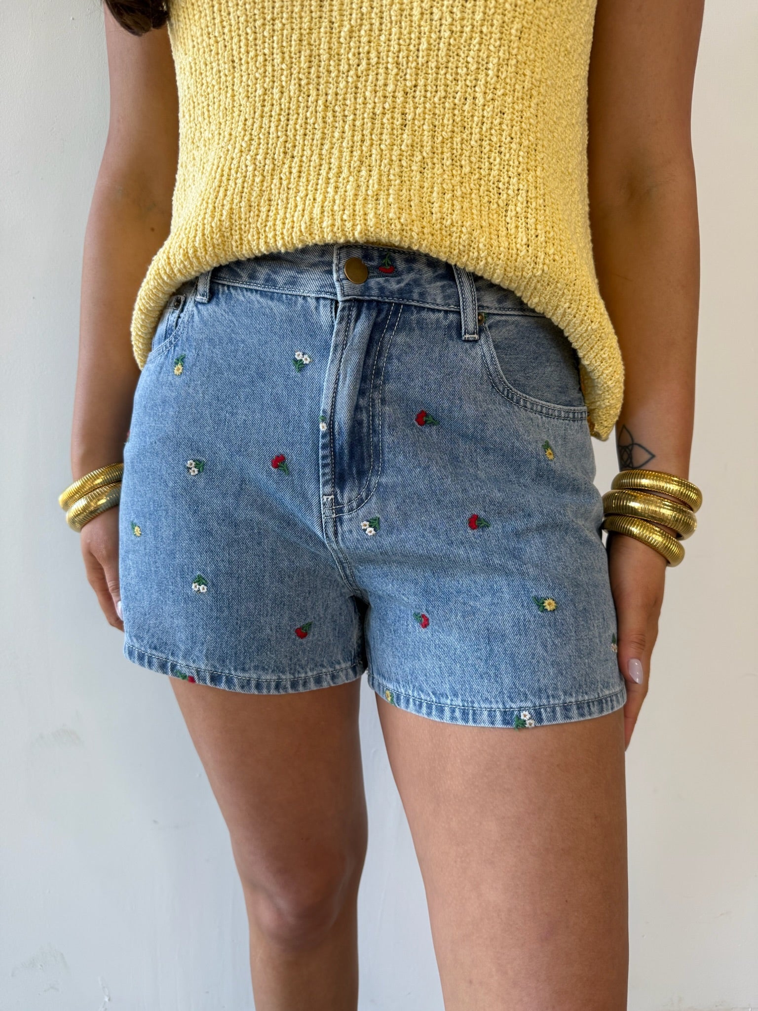 Embroidery Denim Shorts