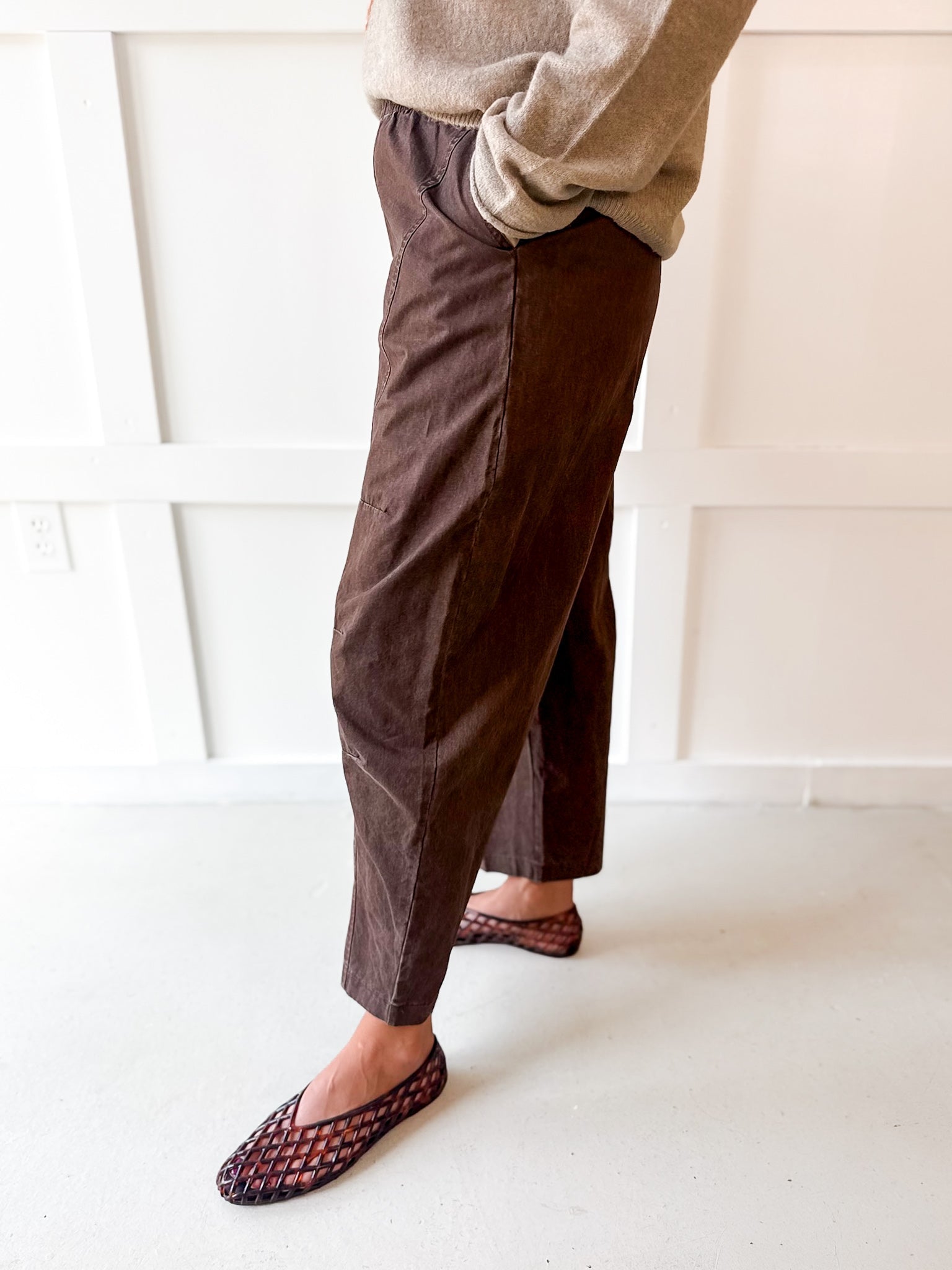 Everyday Comfy Pant - Brown