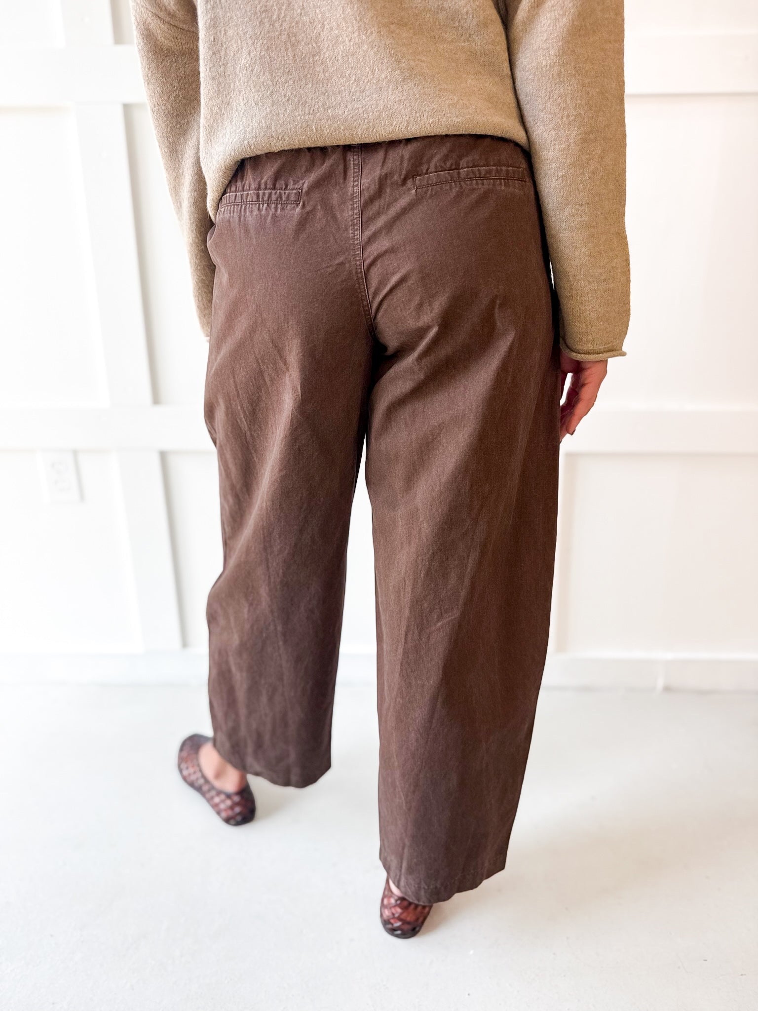 Everyday Comfy Pant - Brown