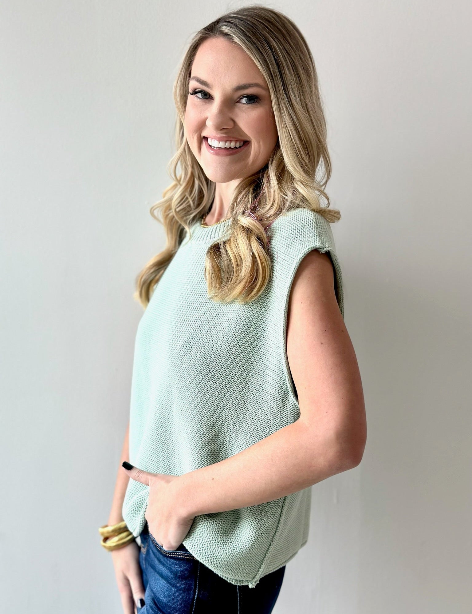 Exposed Seam Knit Sweater Vest Top - Sage