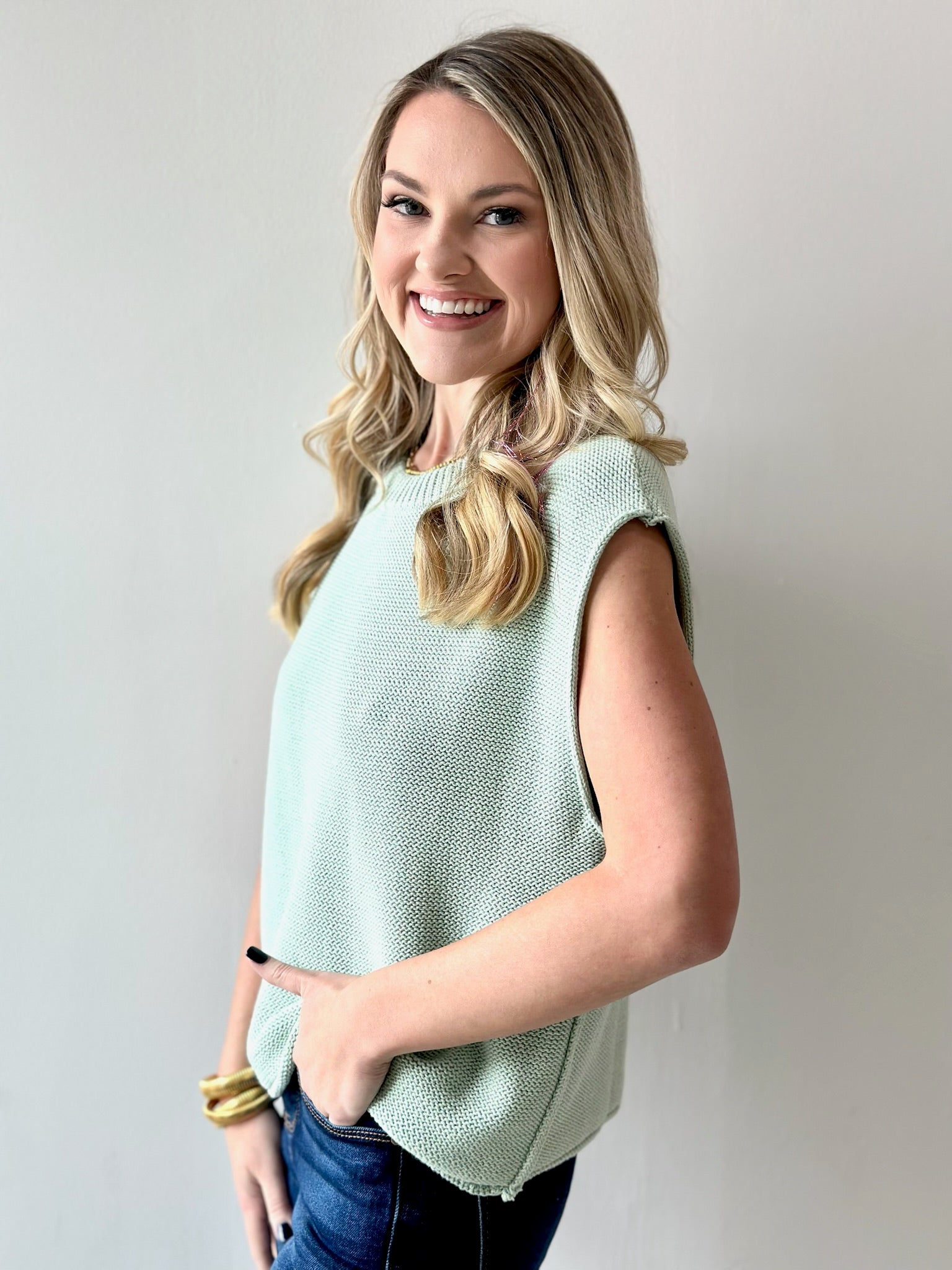 Exposed Seam Knit Sweater Vest Top - Sage