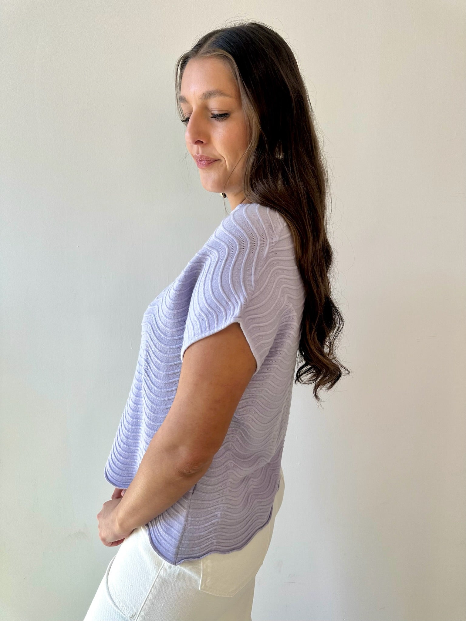 Fine Knit With Scallop Detail Top