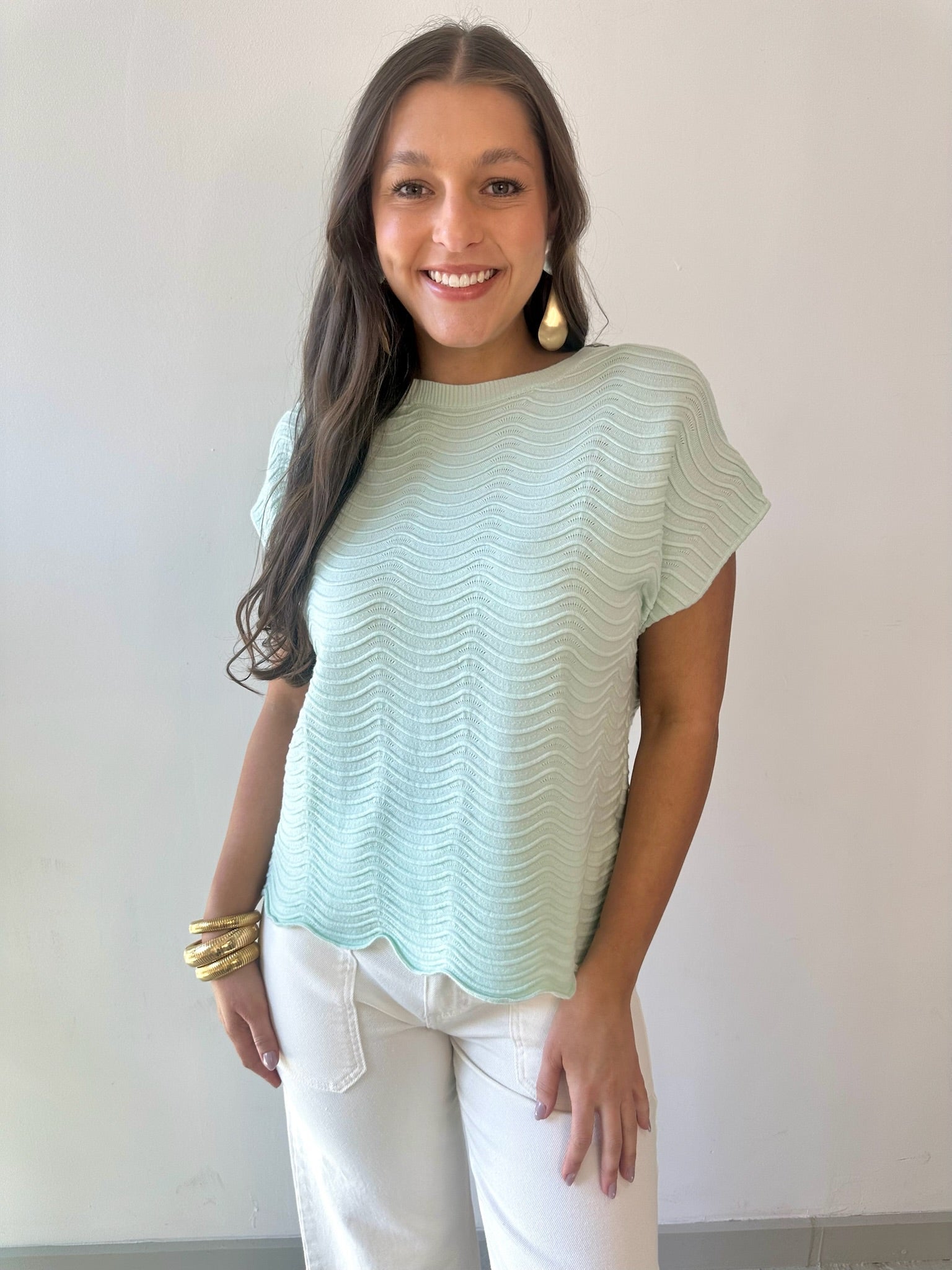 Fine Knit With Scallop Detail Top