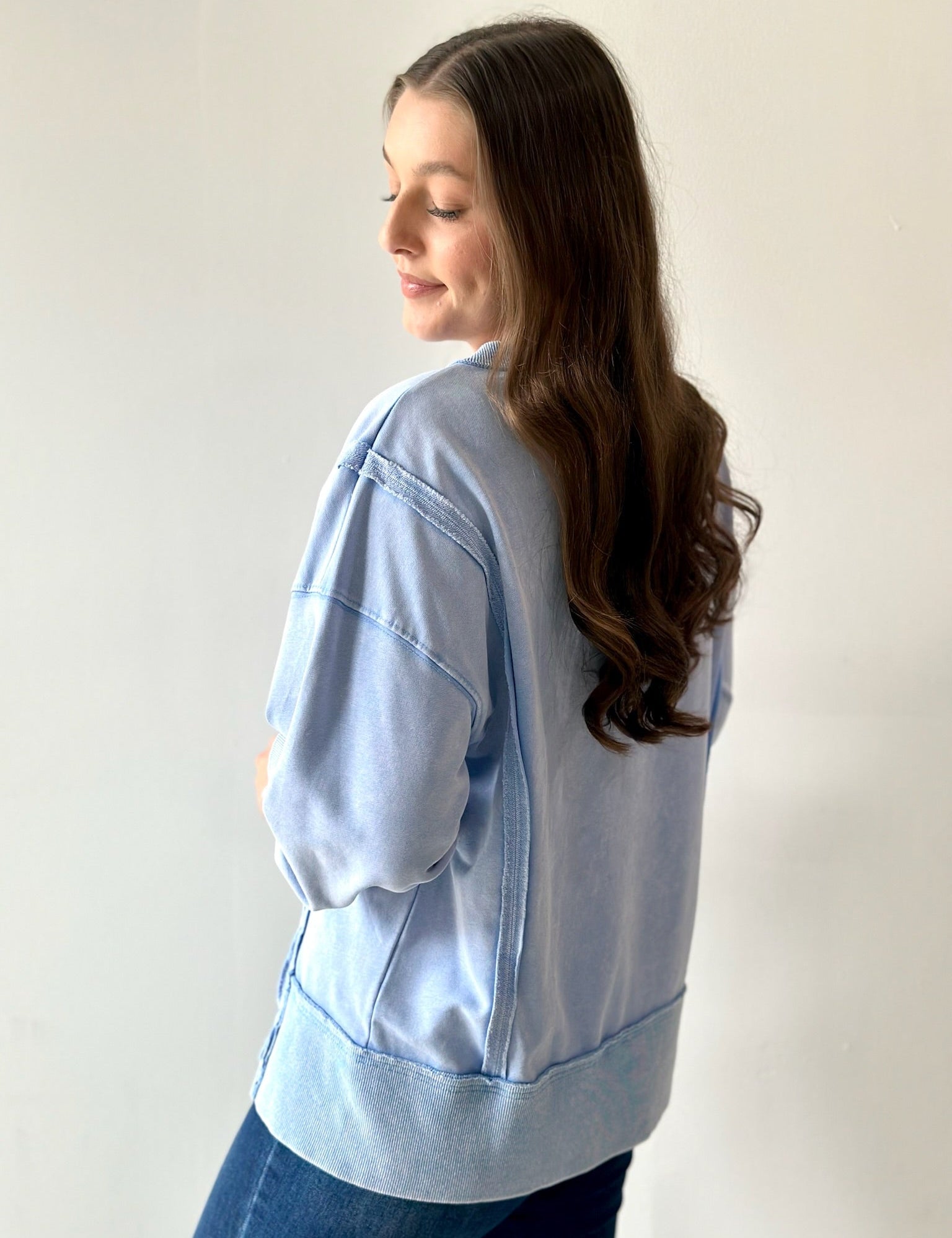 Fish Embroidered Washed Sweatshirt