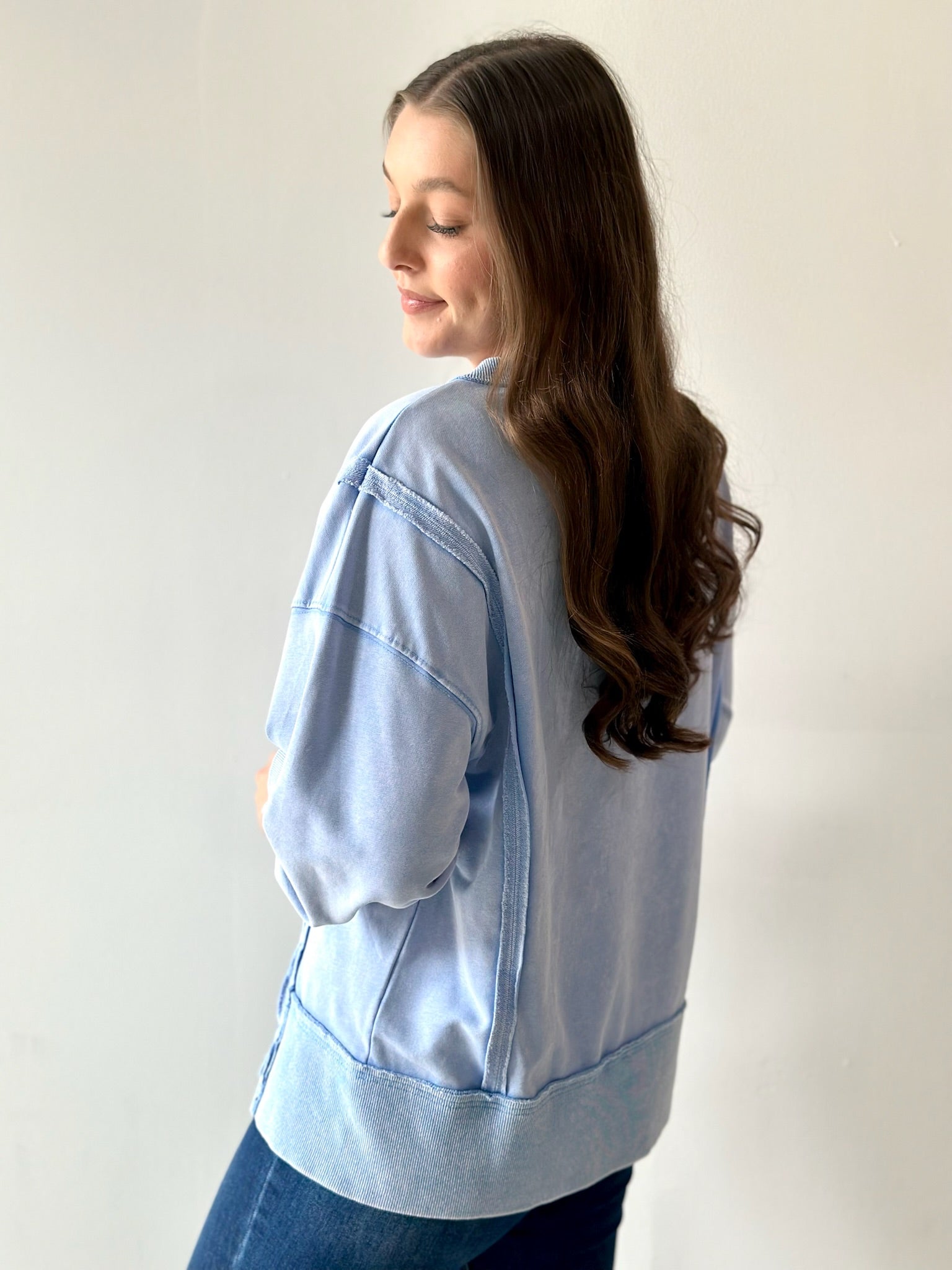 Fish Embroidered Washed Sweatshirt