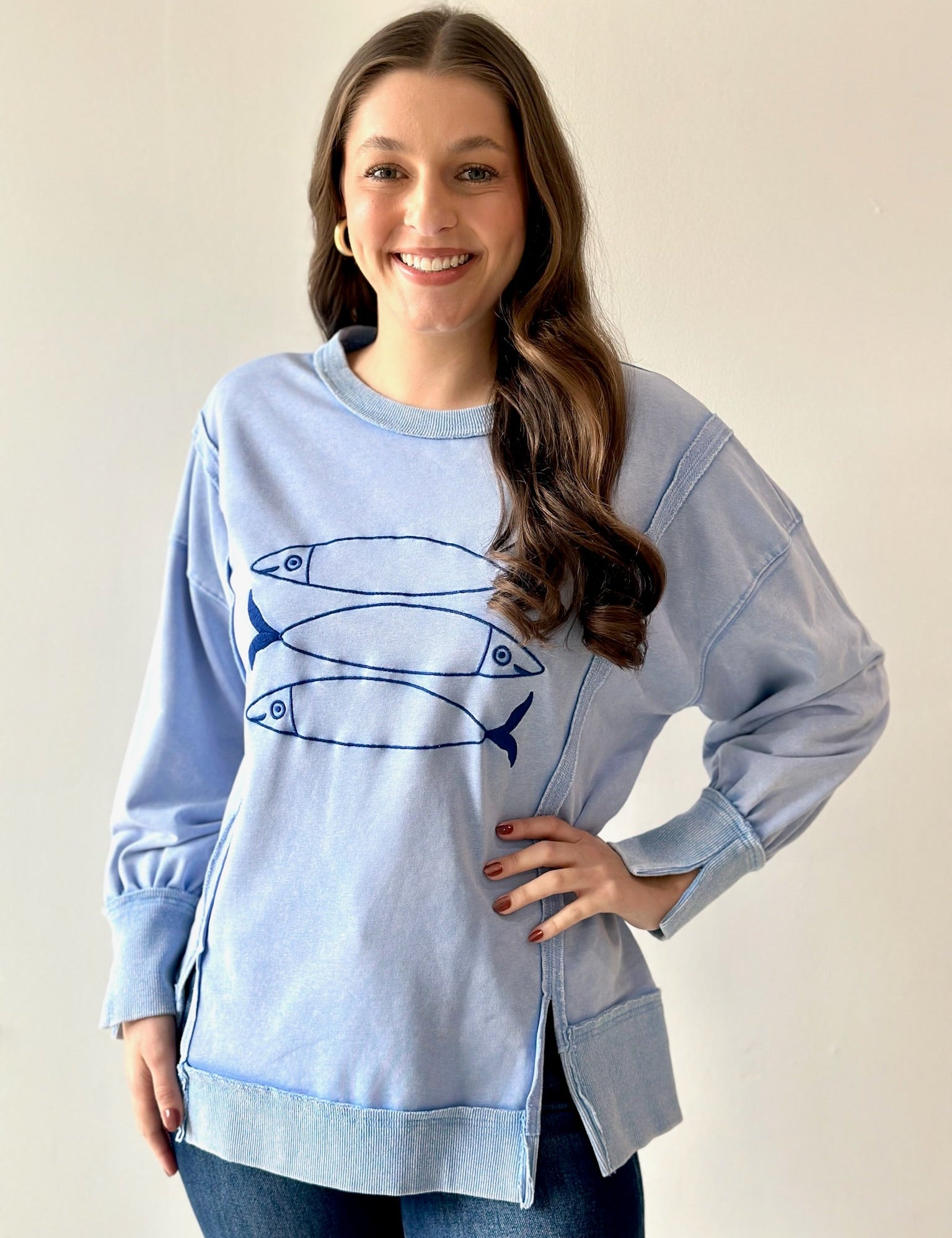 Fish Embroidered Washed Sweatshirt
