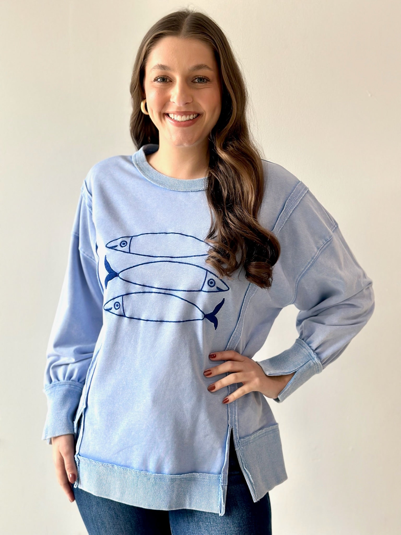 Fish Embroidered Washed Sweatshirt