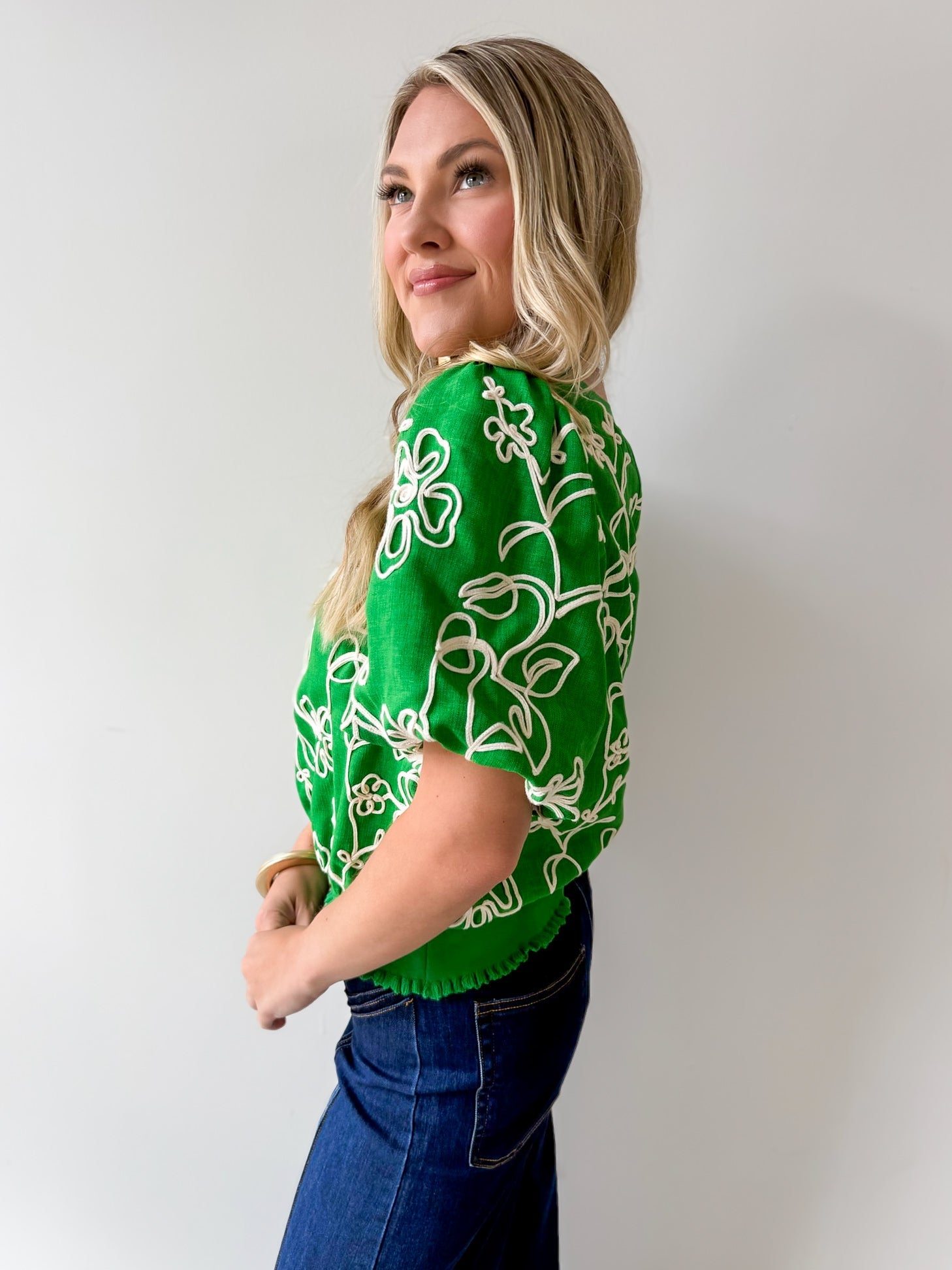 Floral Embroidered Bubble Sleeve Top