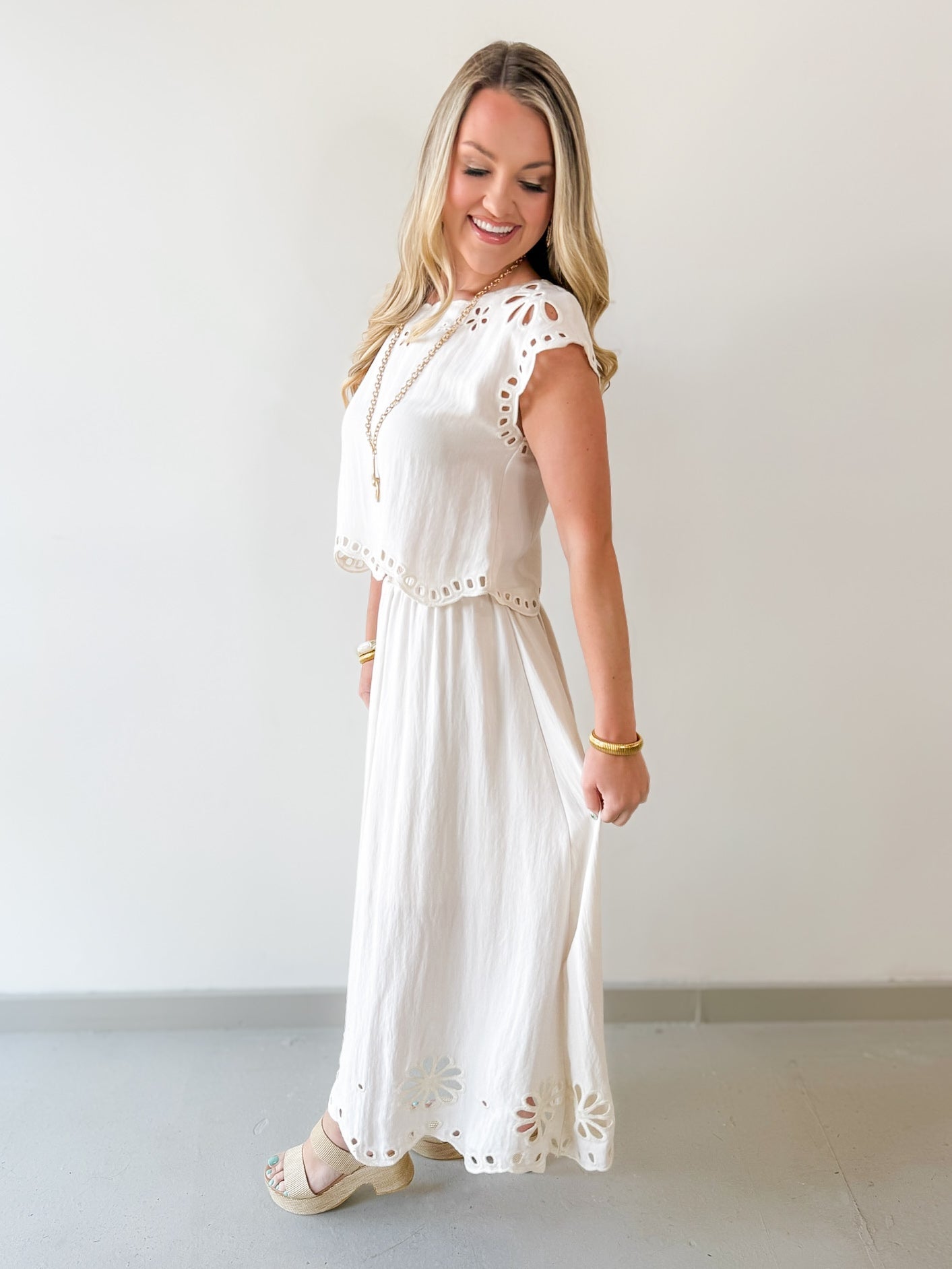 Floral Eyelet Hem Top & Midi Skirt Set - Natural